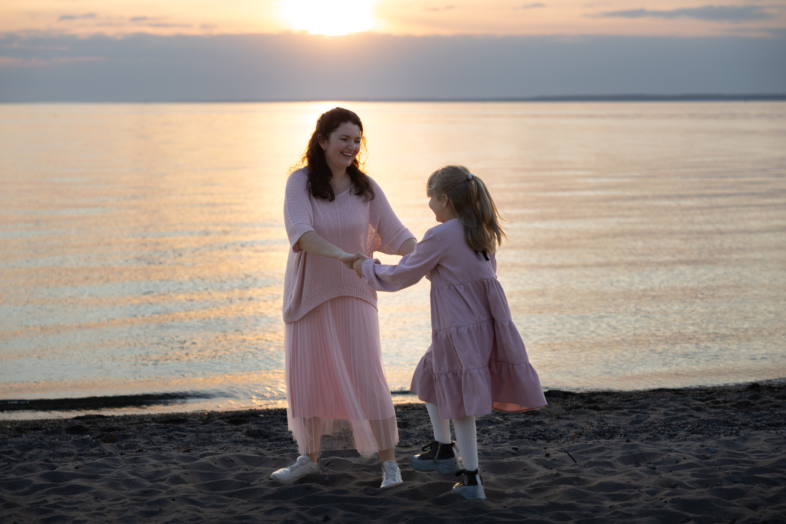 Евгения и детки. Фотограф Новосибирск, Академгородок — Айна