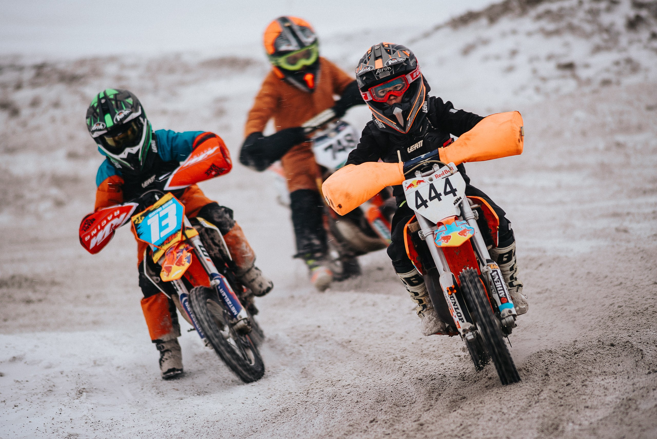 29.12.2024 — Праздничная тренировка на мотоциклетной трассе Люскус. Репортажный фотограф в Кемерово