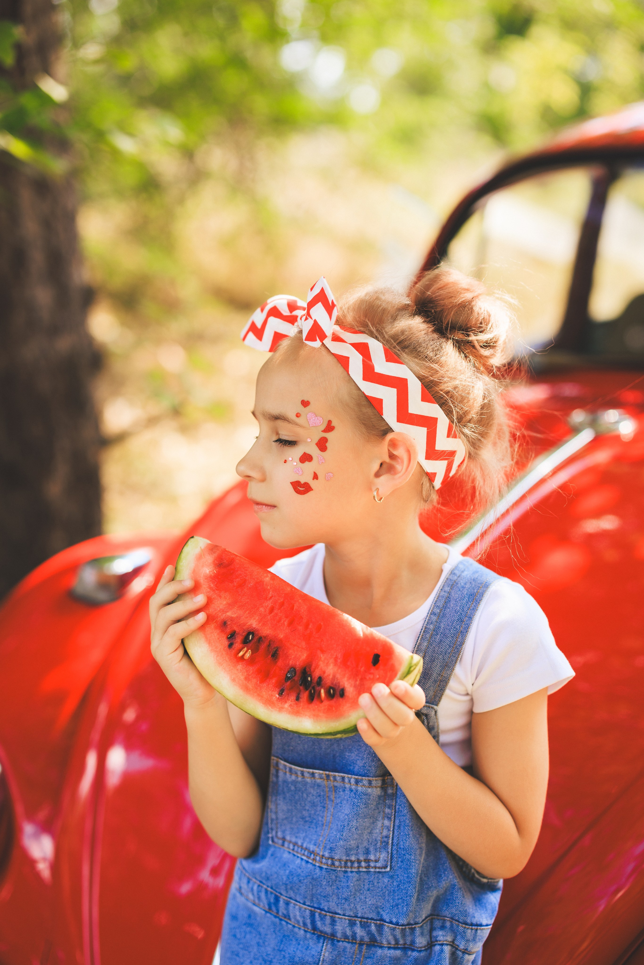 Летняя фотосессия с арбузами и ретро автомобилем. Семейный и детский фотограф в Краснодаре Анна Трашкова