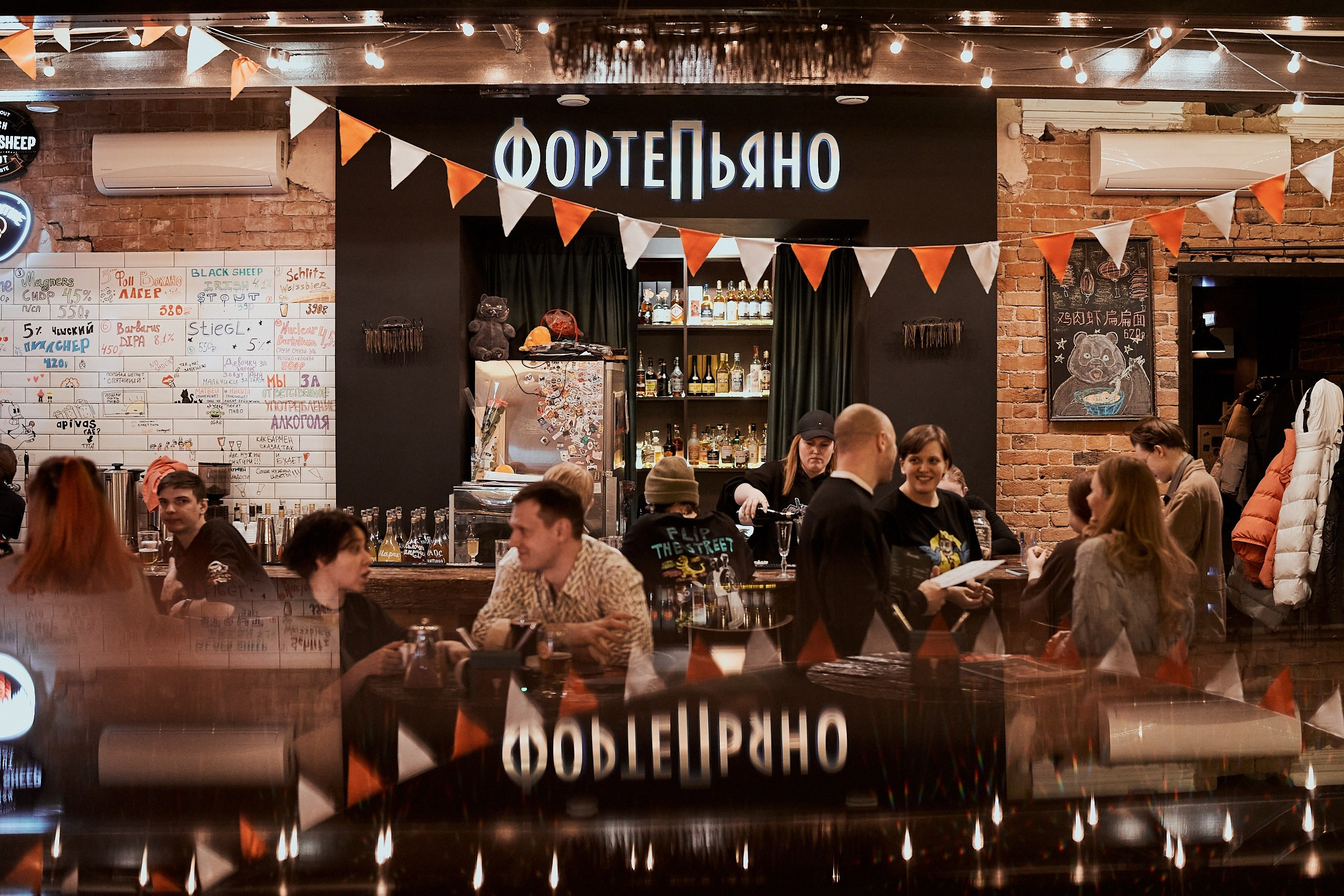 Квартирник Сергея Кравцова. Матвей Яворский — фотограф в Челябинске