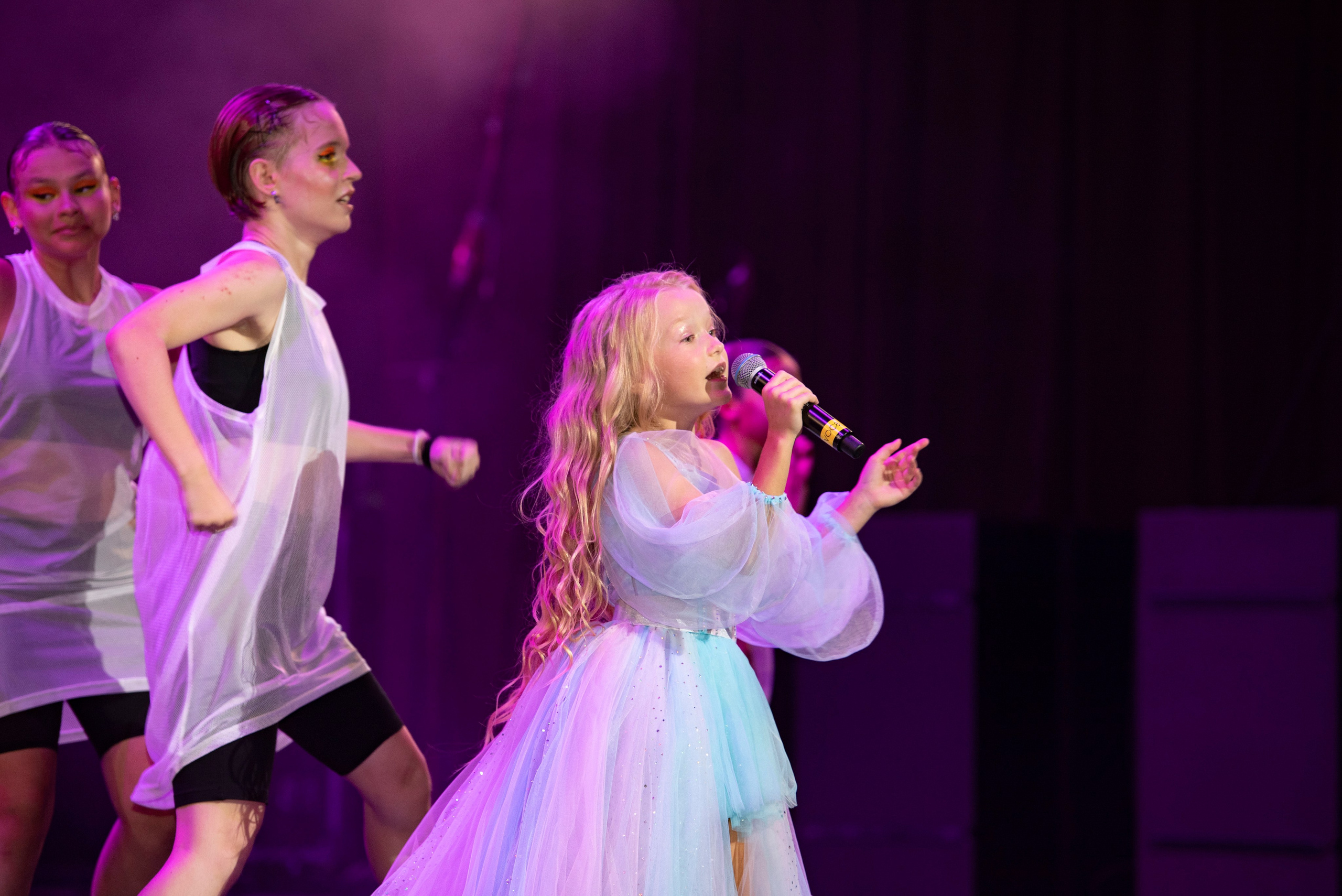 Фотограф на концерт. Свадебный, семейный, фэшн фотограф, школьный фотограф в Сочи