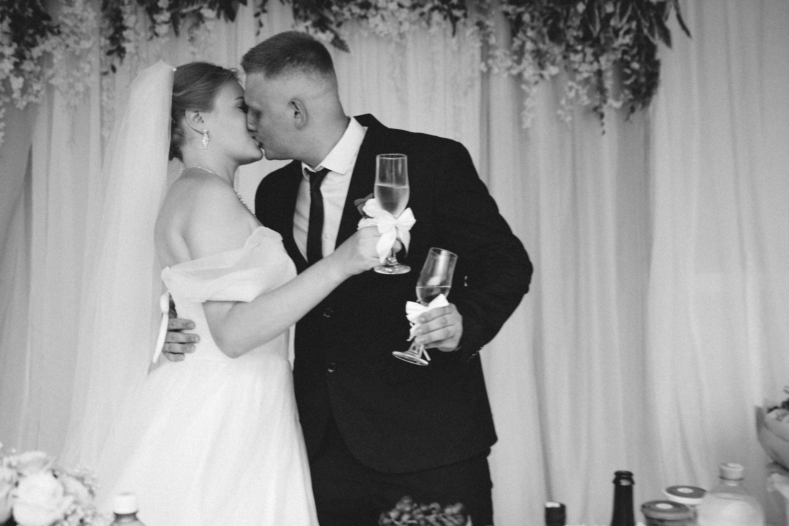 Дарья и Влад ЗАГС и Банкет. Фотограф Новосибирск