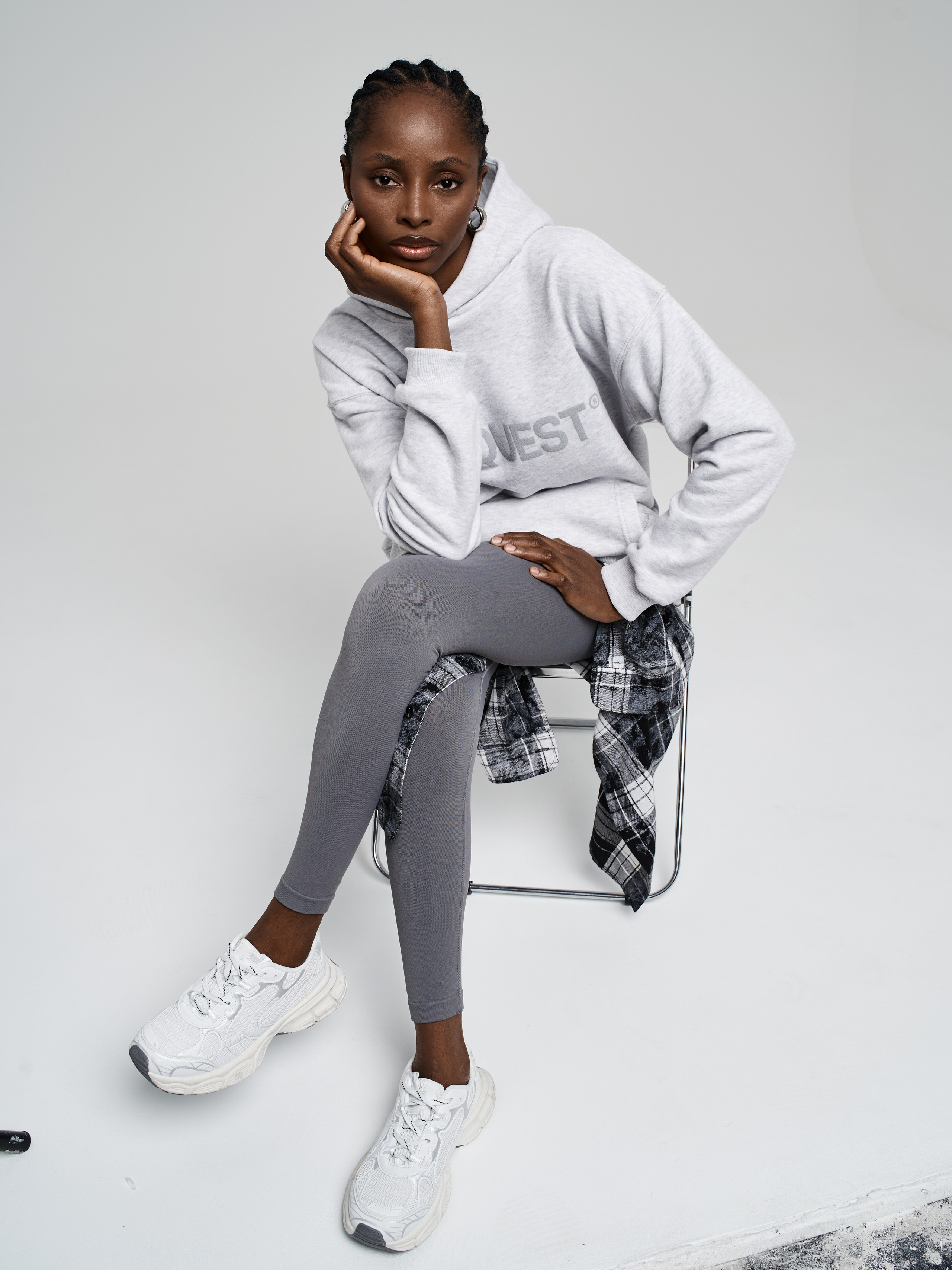 Топ и Кофта. Фотограф для маркетплейсов в Москве