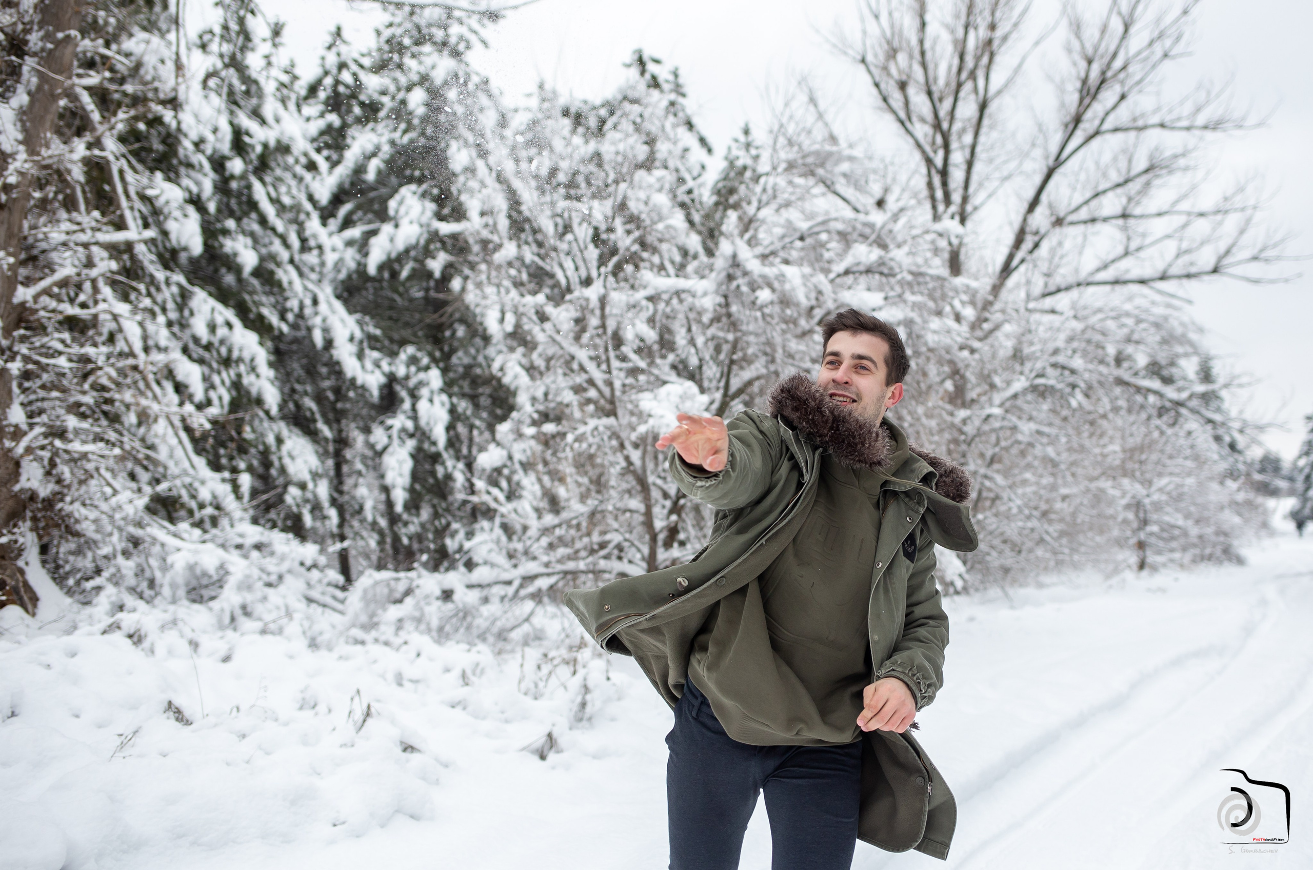 Зима.Снежки. Фотограф Сергей Горбачёв