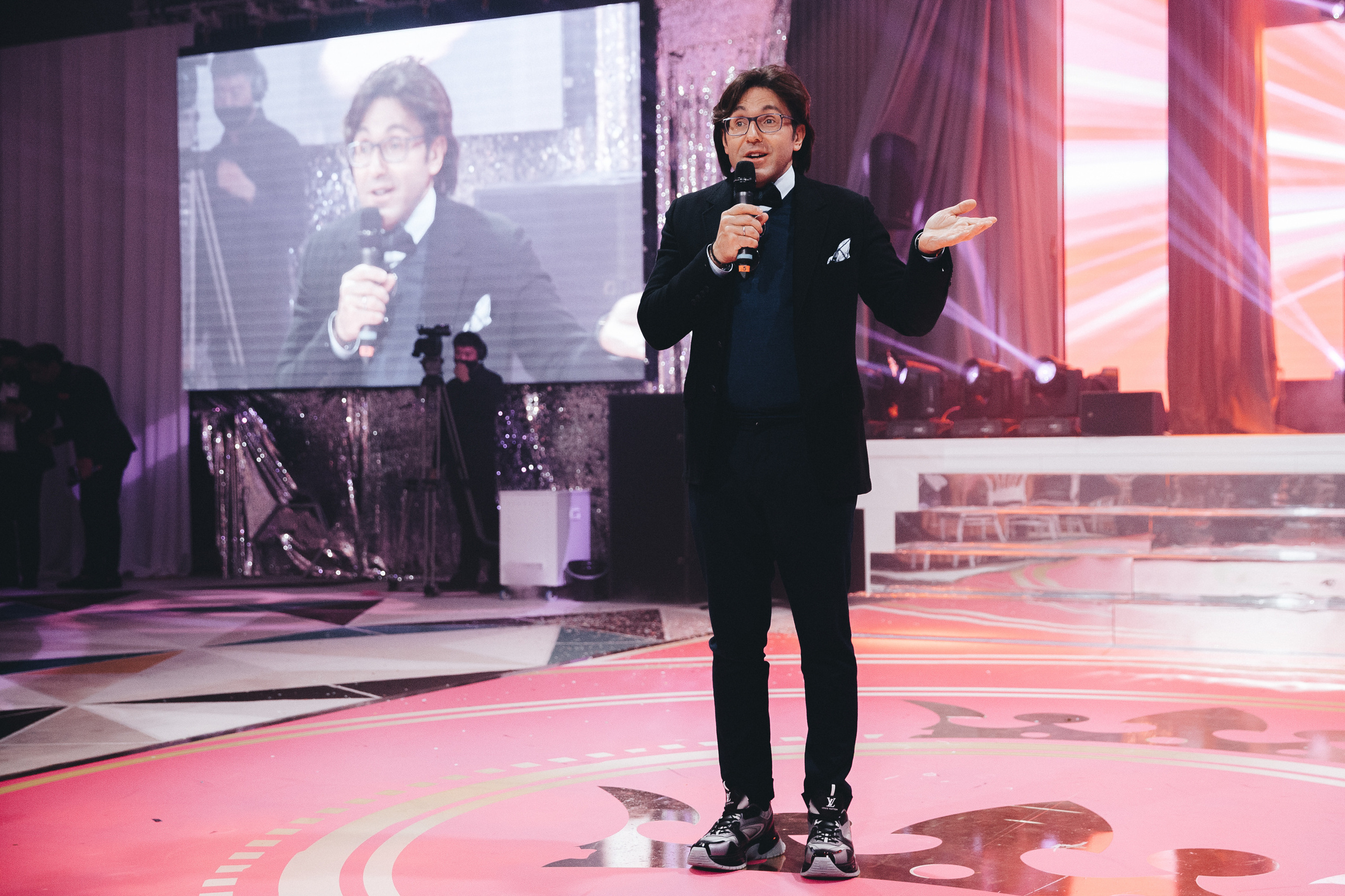 Happy Birthday Olga Buzova 35. Фотограф в Москве Максим Василенко