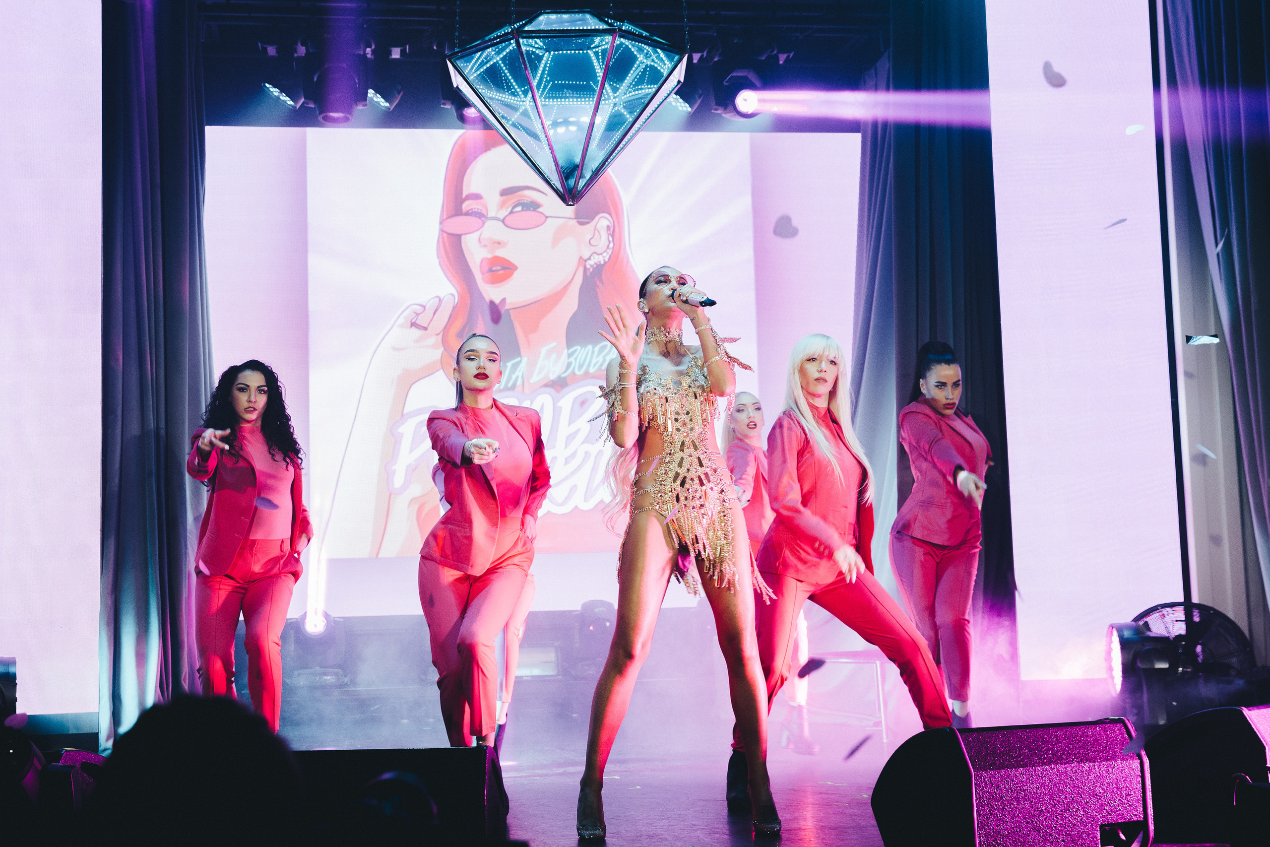 Happy Birthday Olga Buzova 35. Фотограф в Москве Максим Василенко