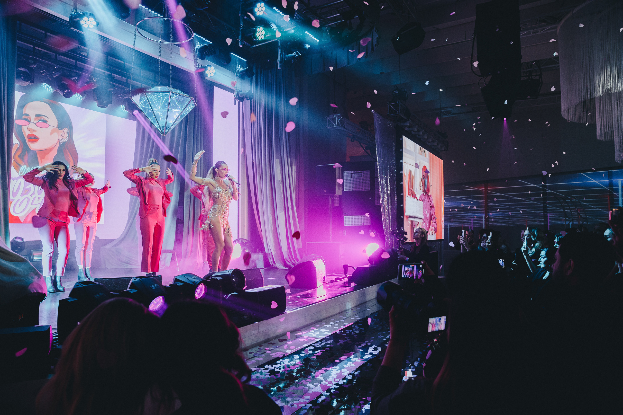 Happy Birthday Olga Buzova 35. Фотограф в Москве Максим Василенко