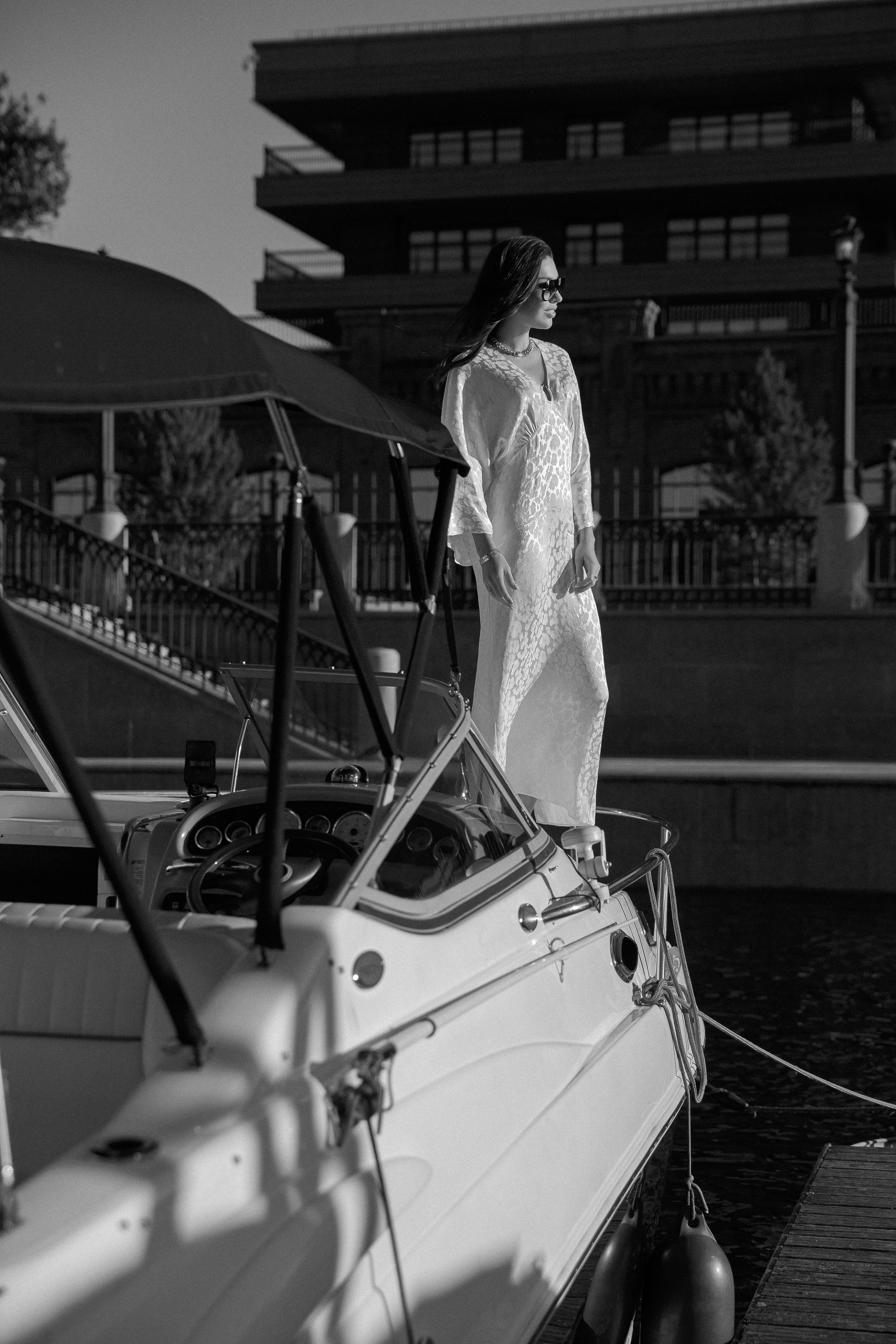 Фотосессия на катере. Портретный фотограф Санкт-Петербург Москва Андронова Юлия