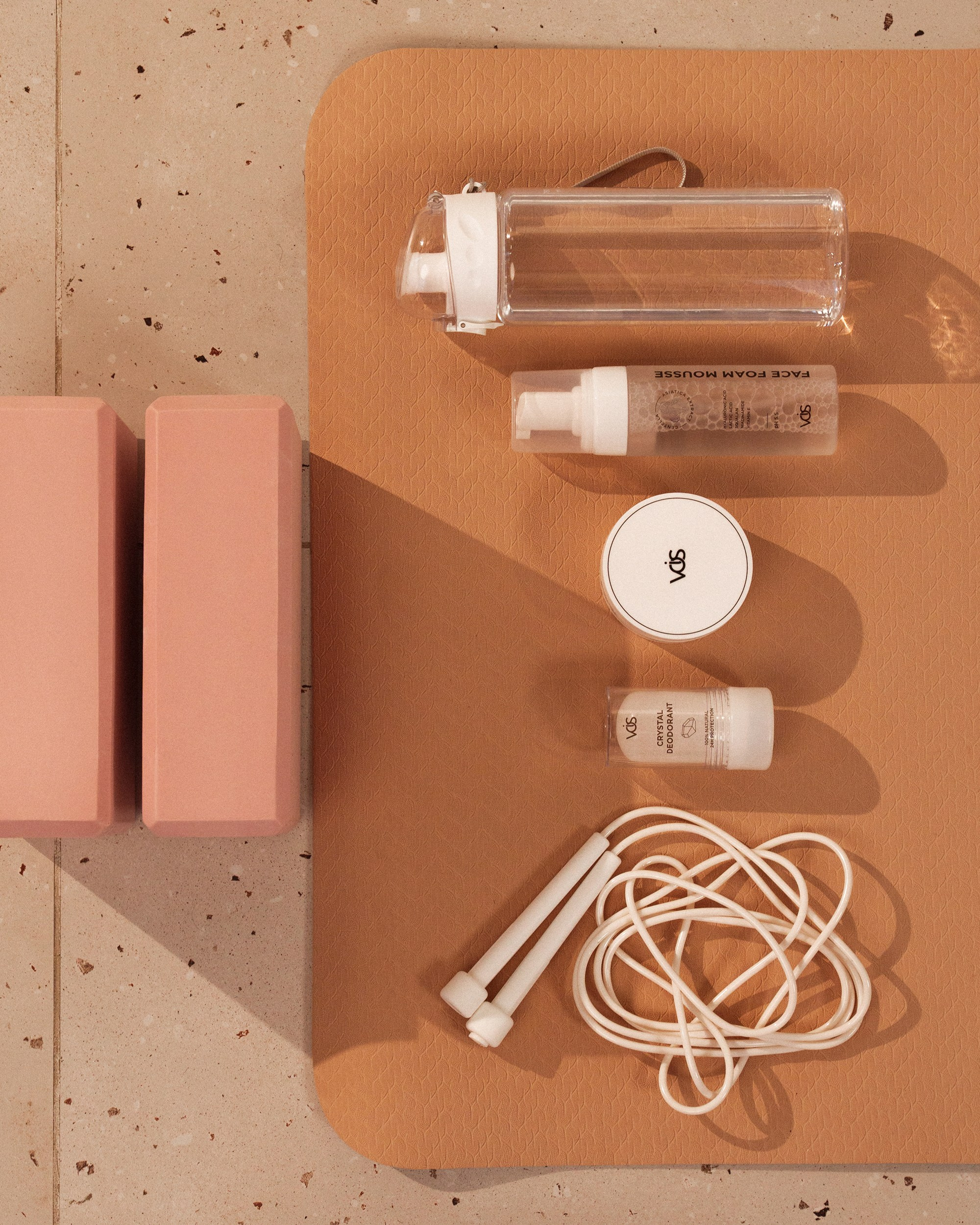 Бьюти съемка для косметического бренда Vois. Бьюти и предметный фотограф в Москве Светлана Грачева