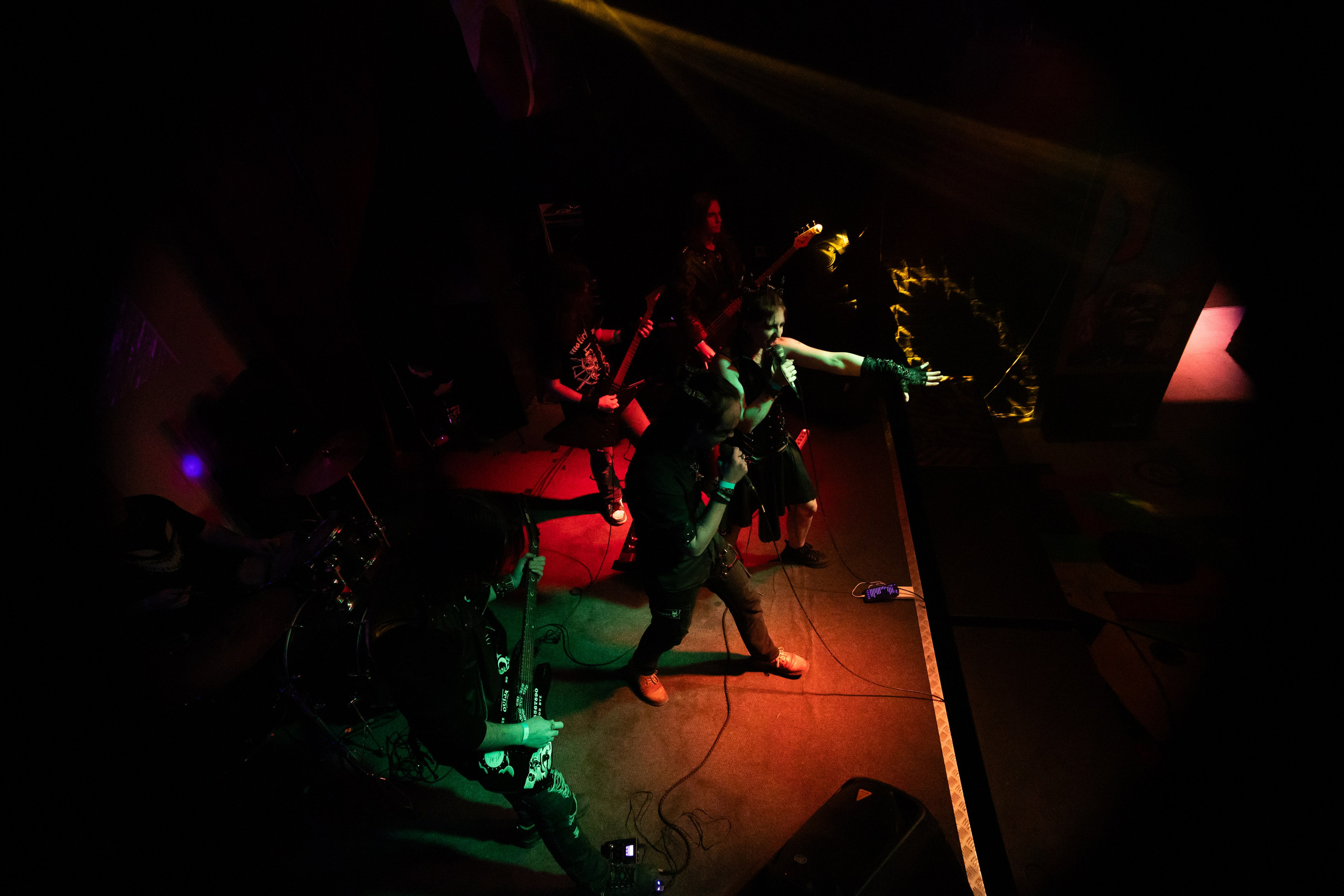 Иные. Rock night, клуб-галерея Эрмитаж. 15.11.2024. Фотограф Регина Крикунова г. Красноярск