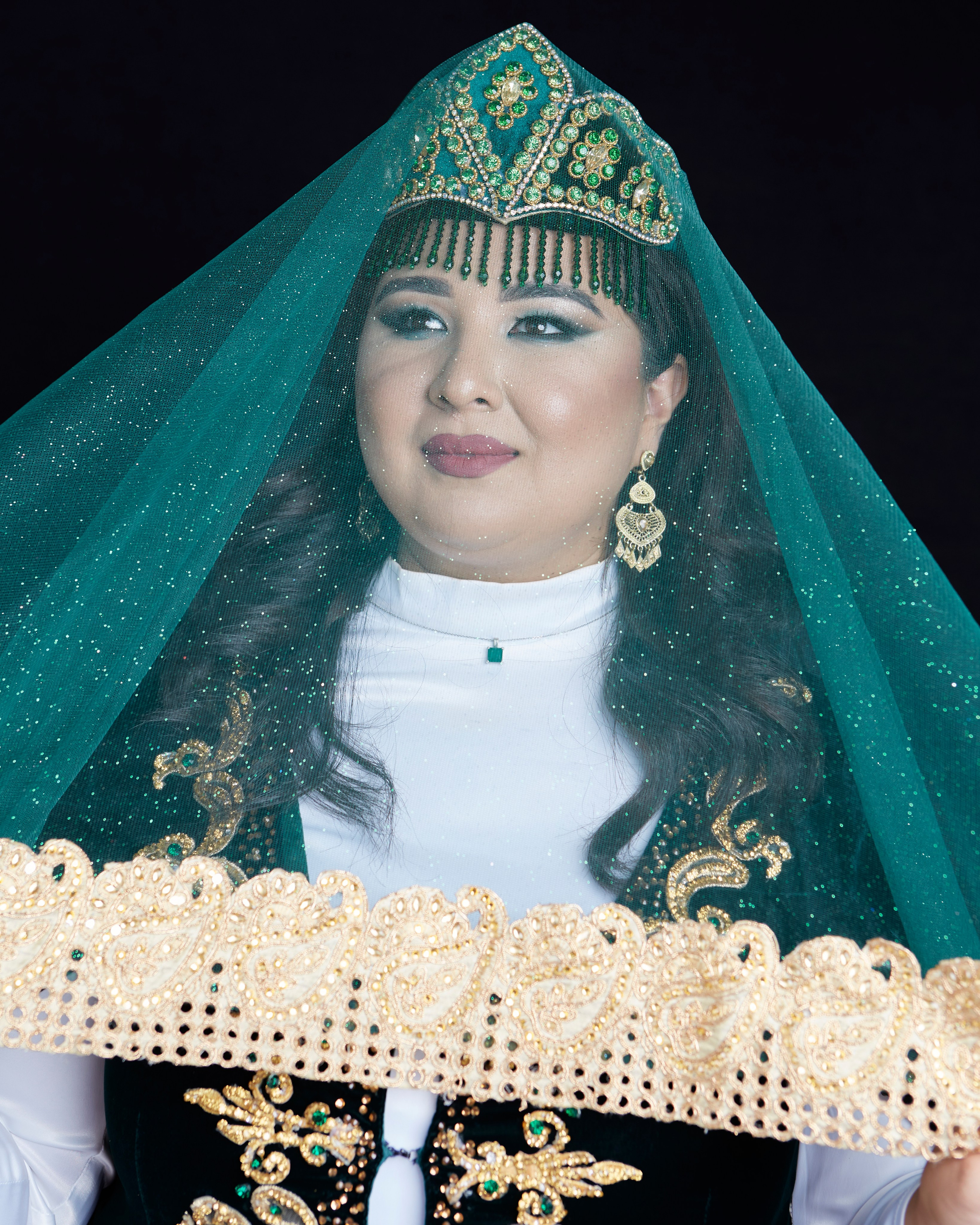 Шахноза. Национальные наряды. Фотограф. Love story, портрет, индивидуальные съемки. Фудфотограф