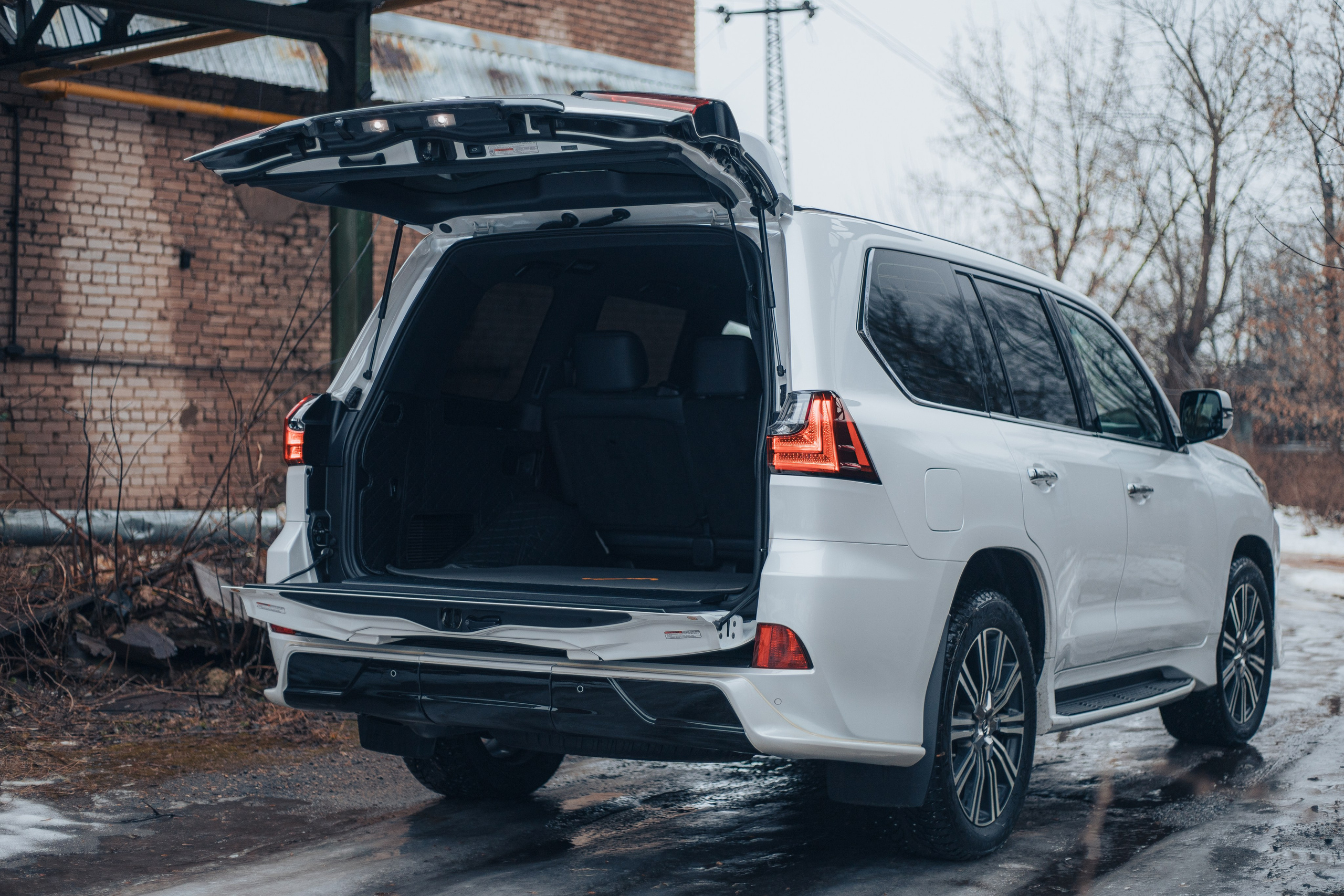 Lexus LX570. Авто Видеограф/фотограф в Иваново для Вашего бизнеса