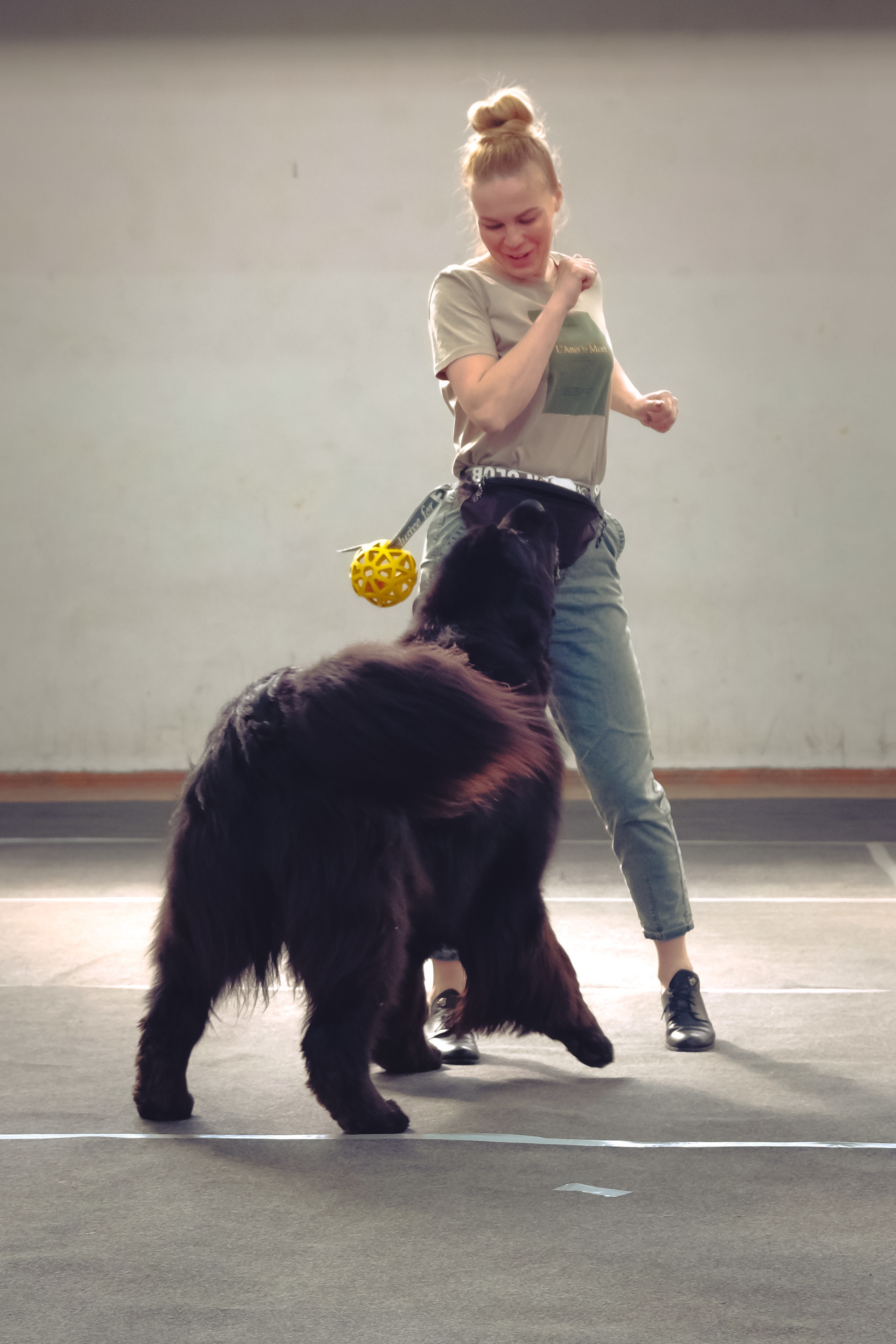 Танцы с собаками. Портретный и семейный фотограф в Перми Лена Лоза. Портрет для бизнеса