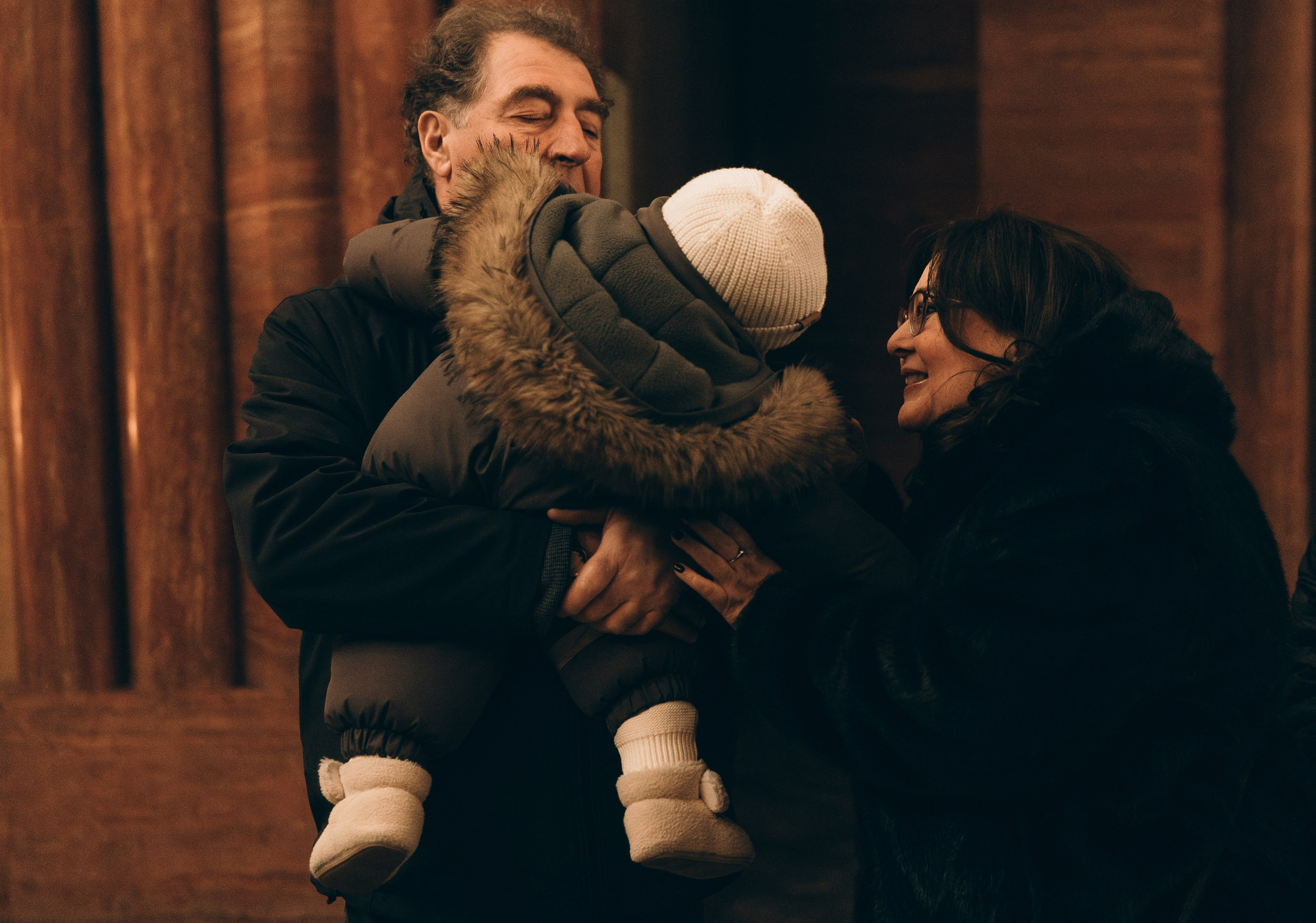 Таинство Крещения в Армянской церкви. Семейный, ньюборн фотограф, фотограф на роды в Москве, Виктория Тюльдюкова