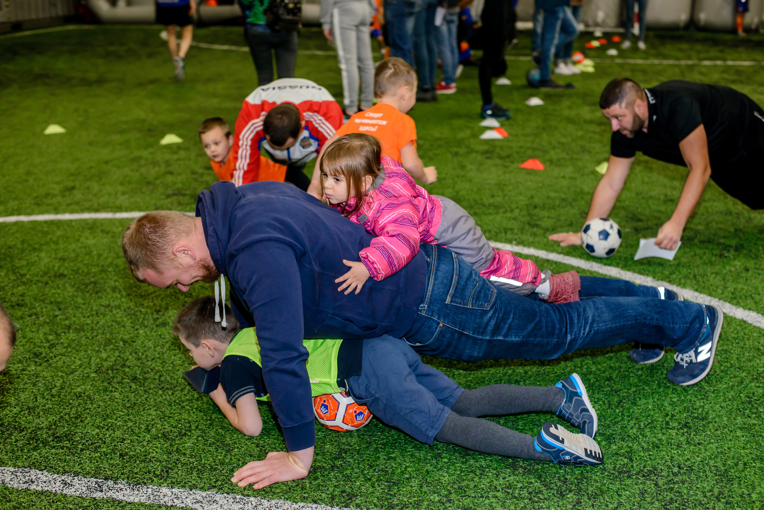 Веселые старты клуба Чемпионика. Фотограф в Москве Елена Брюханова