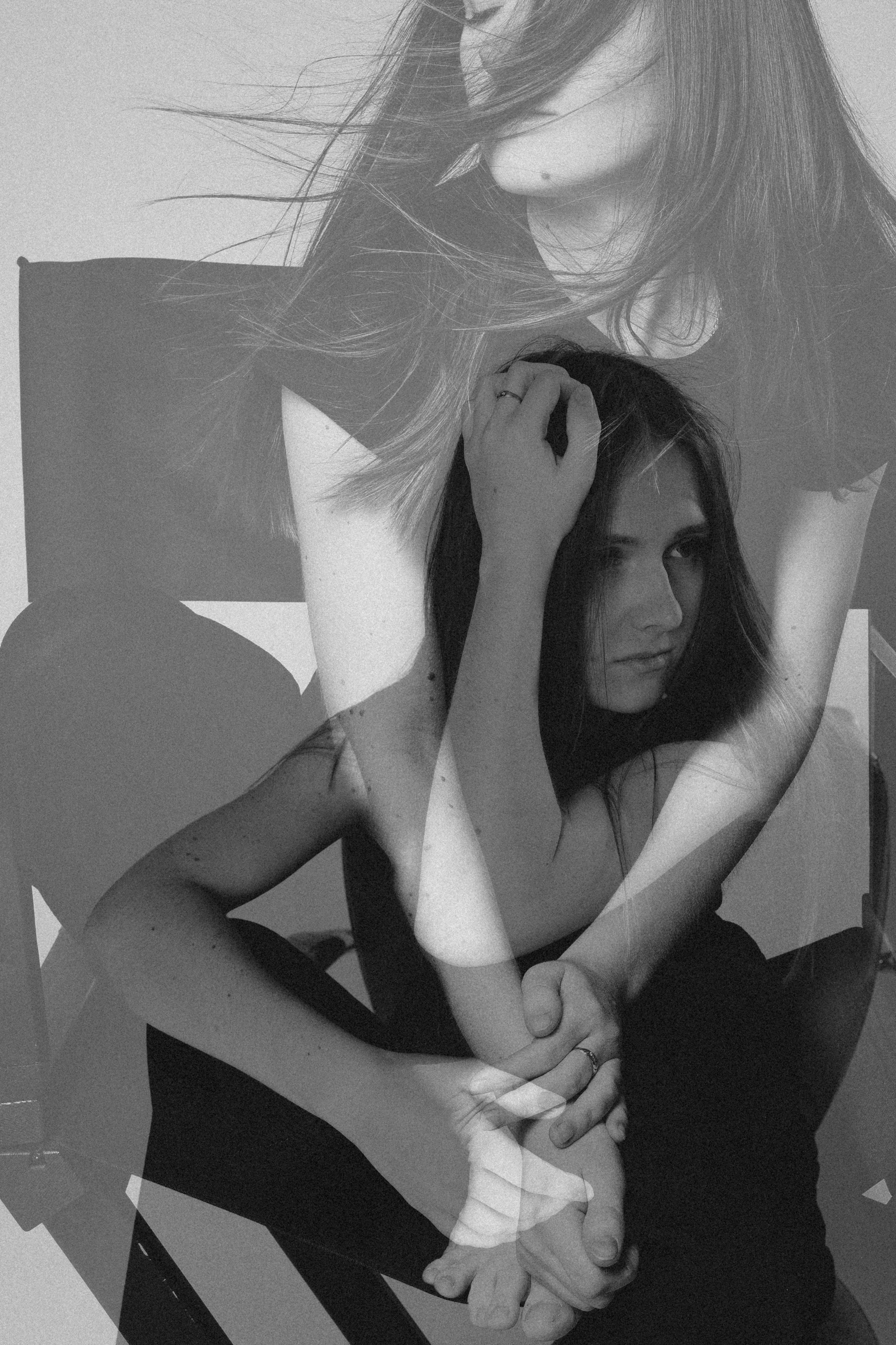 Чёрно-белый минимализм. Lifestyle семейный и детский фотограф в Омске Иванова Екатерина