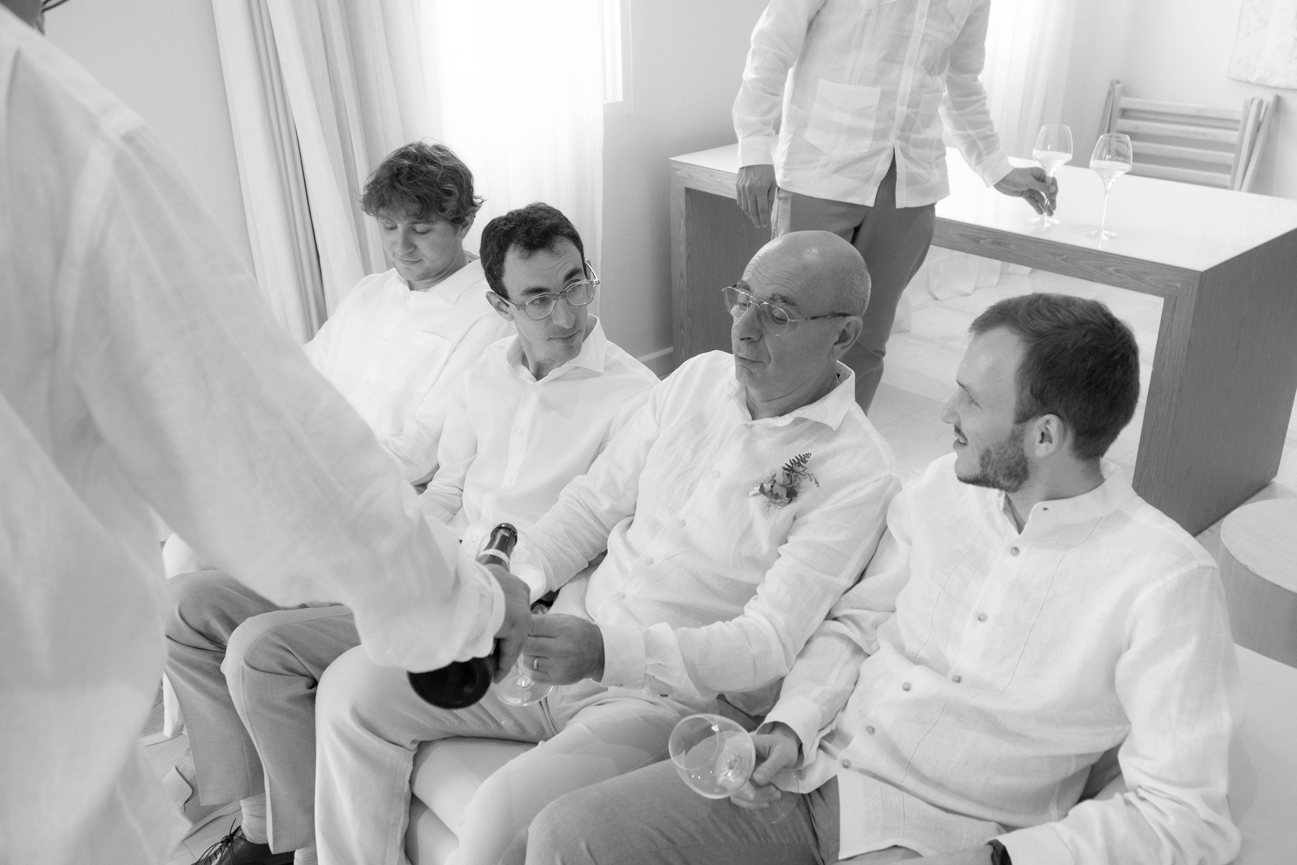 Catalina and Romain. Wedding Photographer in Barcelona and Medellin