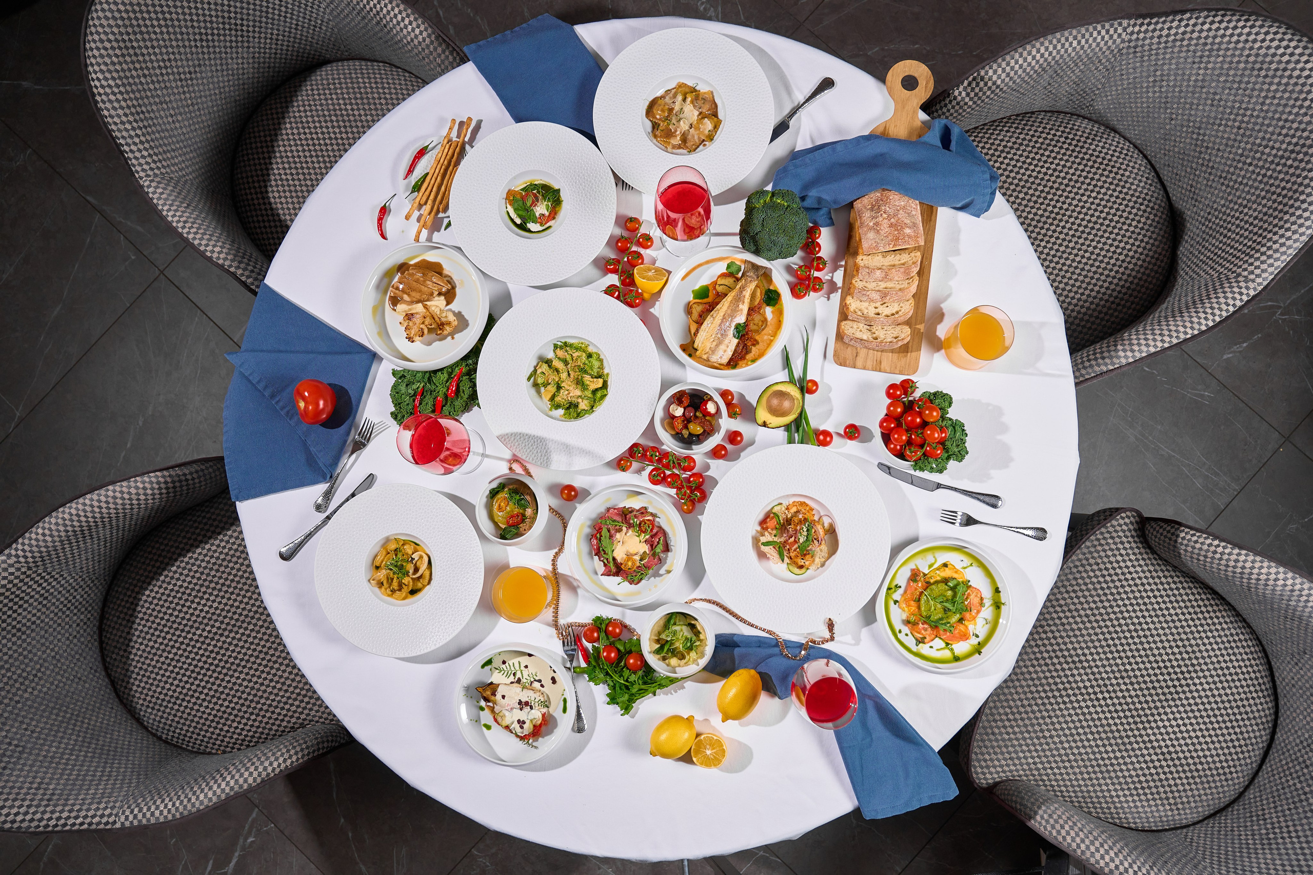 COSMOS ITALY — СЪЕМКА МЕНЮ