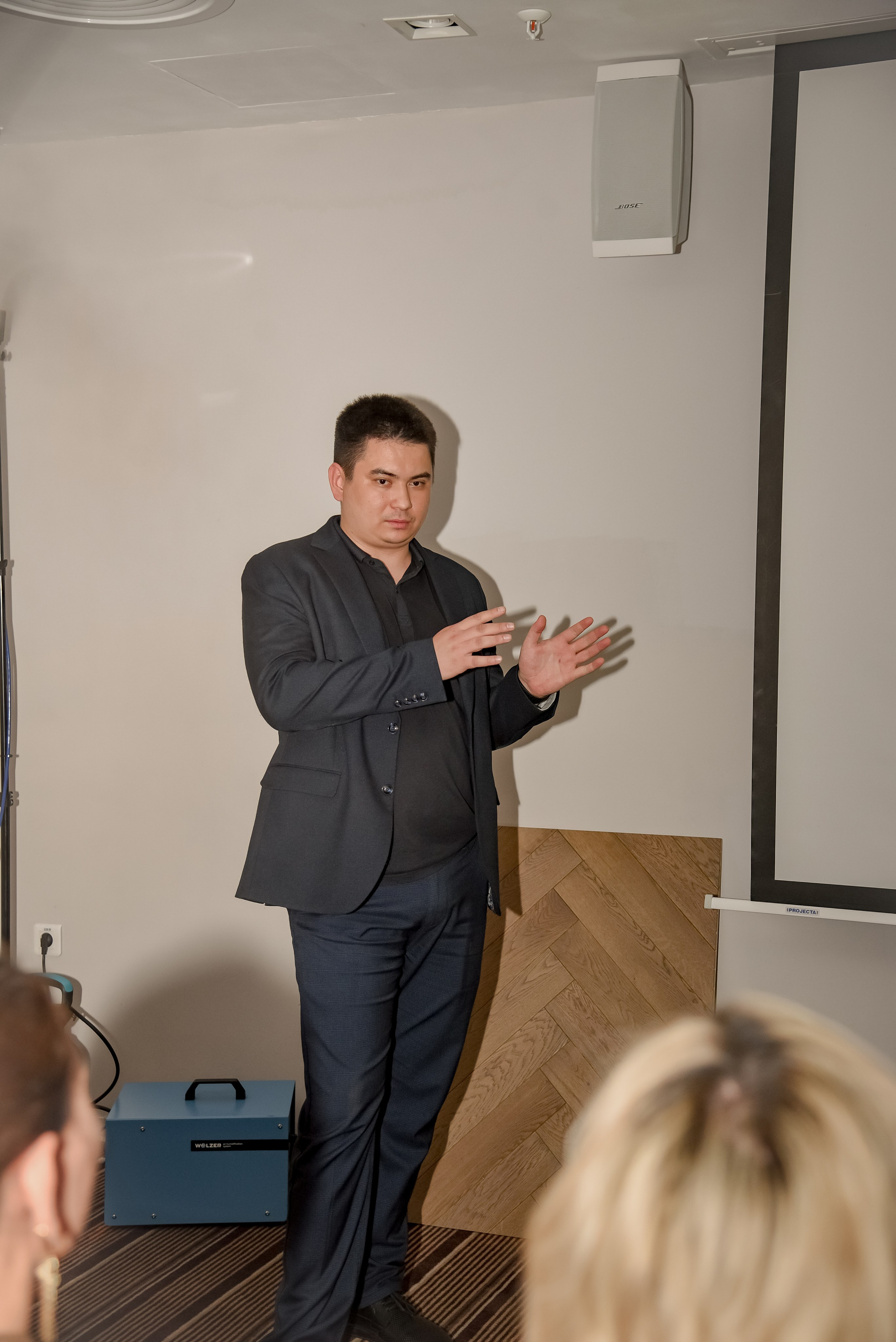 Конференция дизайнеров. Семейный и свадебный фотограф в г. Уфа Динара