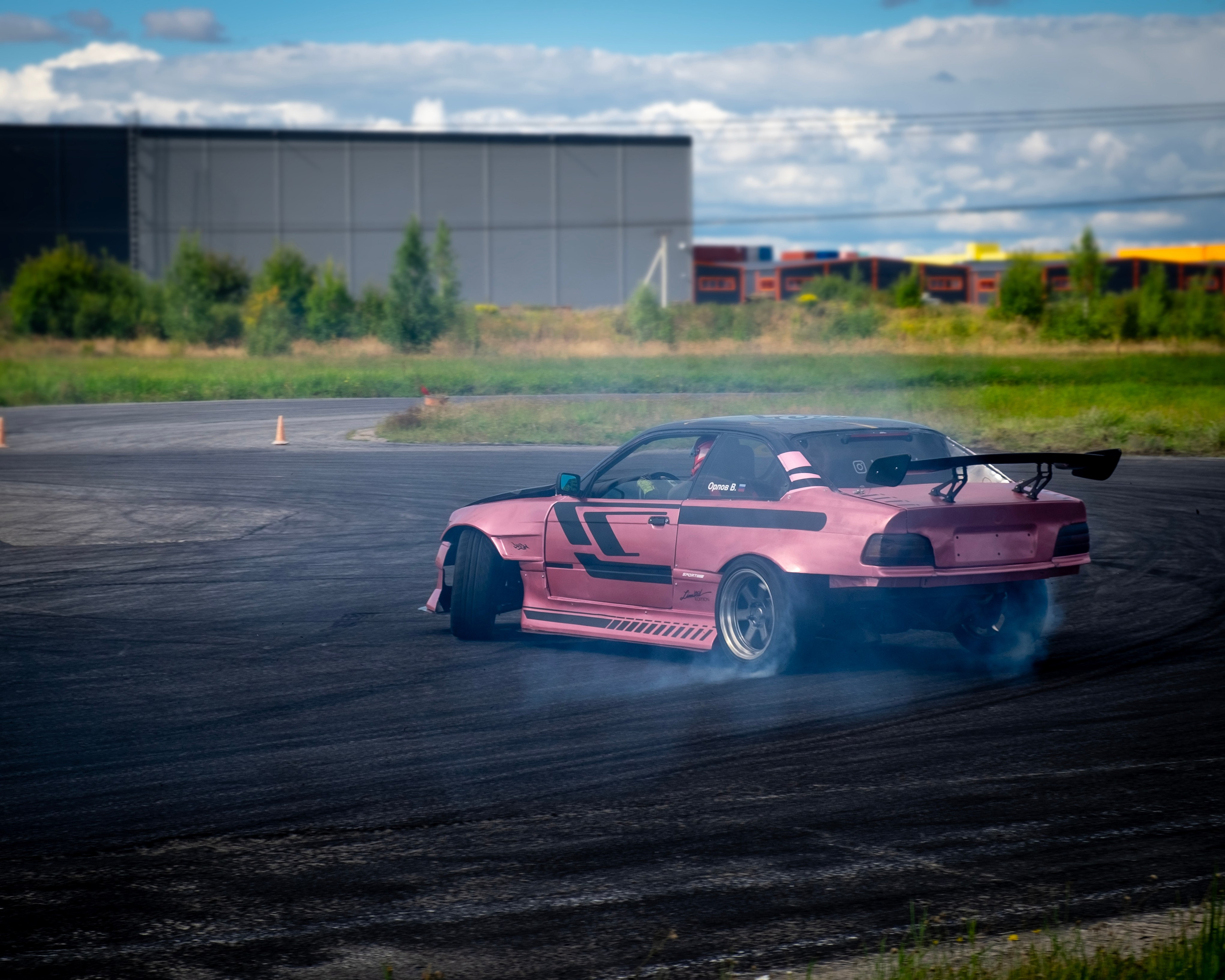 AUTODROM FEST. Автомобильные фотографии и рисунки в Санкт-Петербурги Пашков Дмитрий