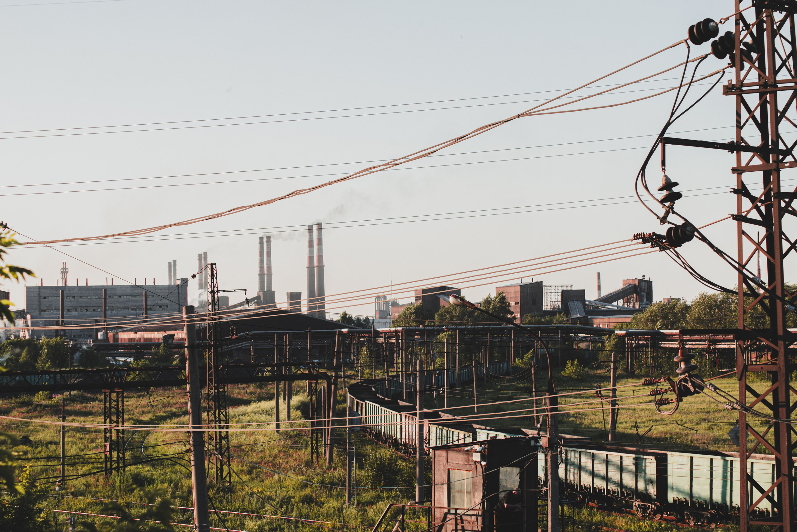 Tender Colors of a Heavy City. Whoii art