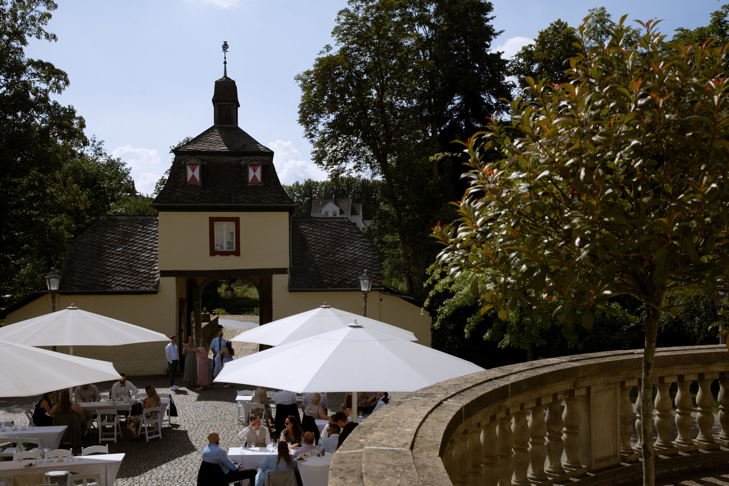 JANINE UND DUSTIN. Galina and Nikita Bykovets, a wedding photographer and videographer duo in Germany