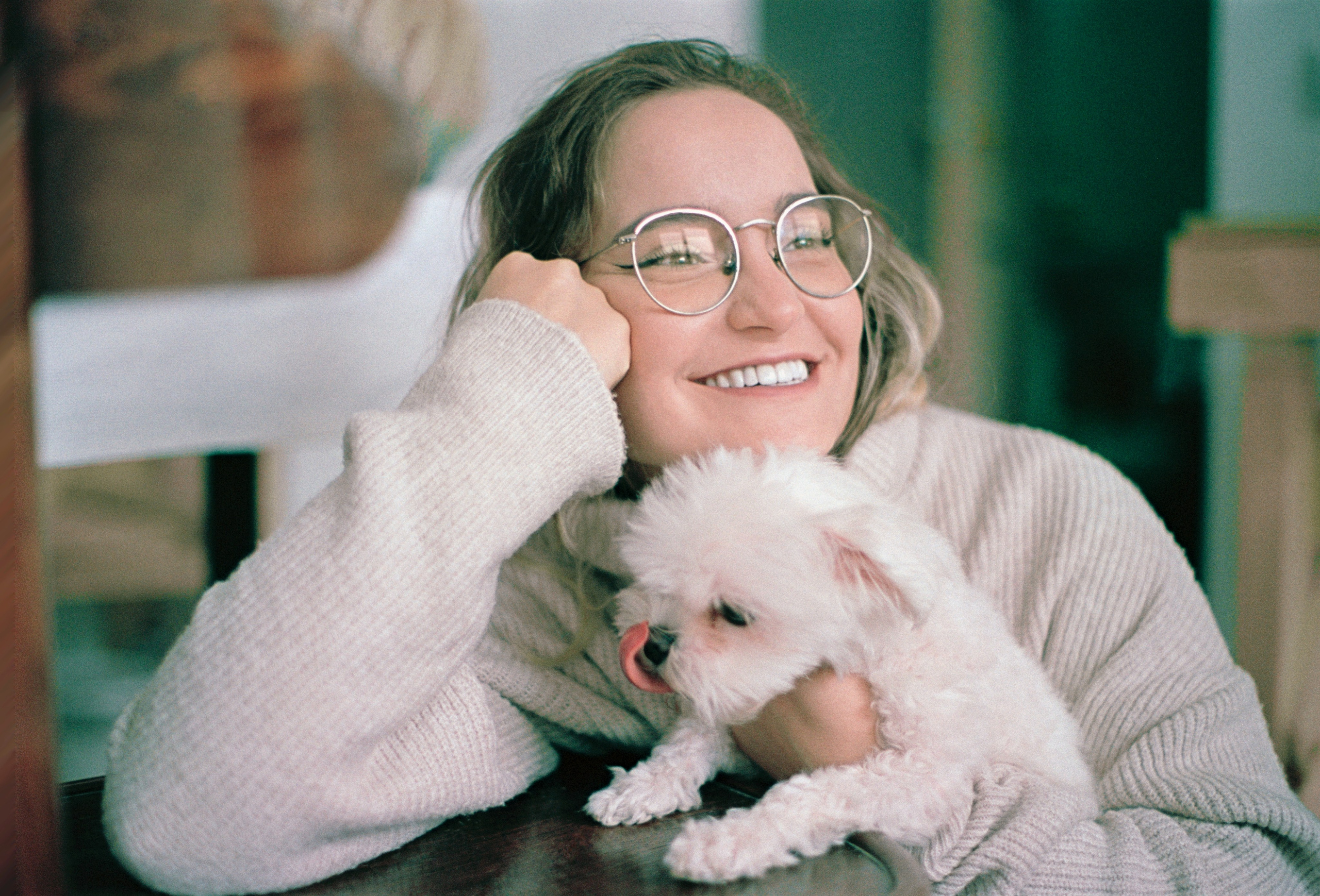 Стилист и плёночный фотограф Анастасия Шлокова в Санкт-Петербурге и Москве