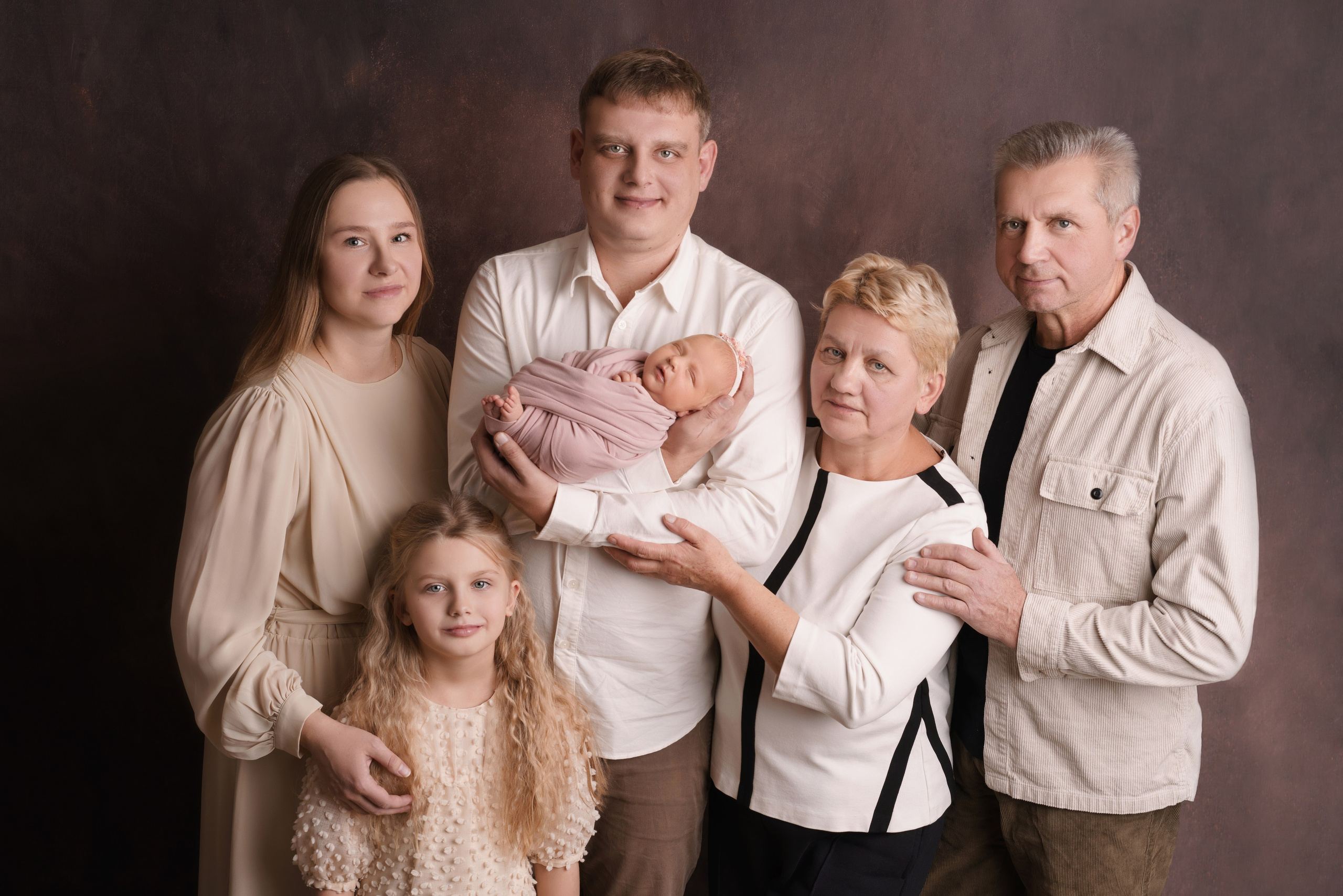 Семейные фотосессии с новорожденными | Трогательные кадры малышей и их близких в Москве и МО. Фотосессия новорожденных в Москве и Московской области | Профессиональный фотограф newborn — Татьяна Иванова