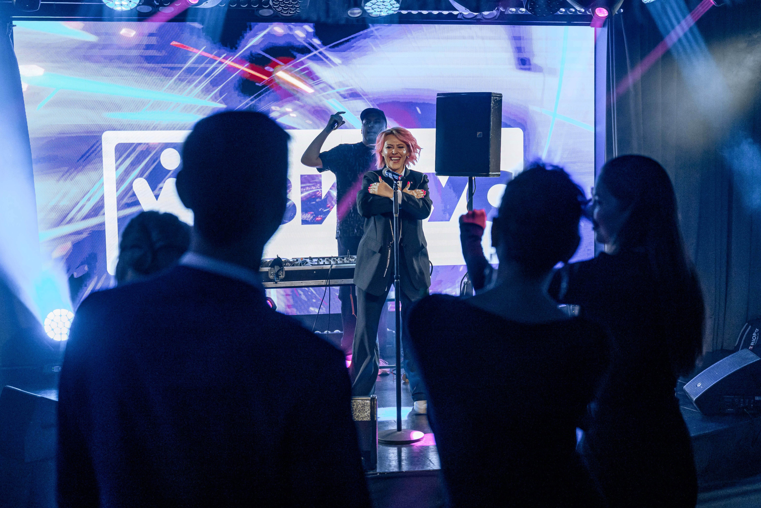 Happy Birthday. Максим Комаров — Профессиональный фотограф