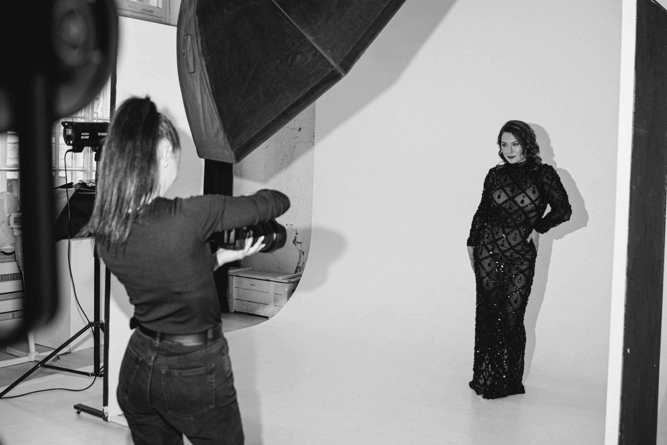 Фэшн-съёмка участниц Миссис Бизнес Гатчина 2023. Портретный фотограф в Санкт-Петербурге Дмитриева Наталия