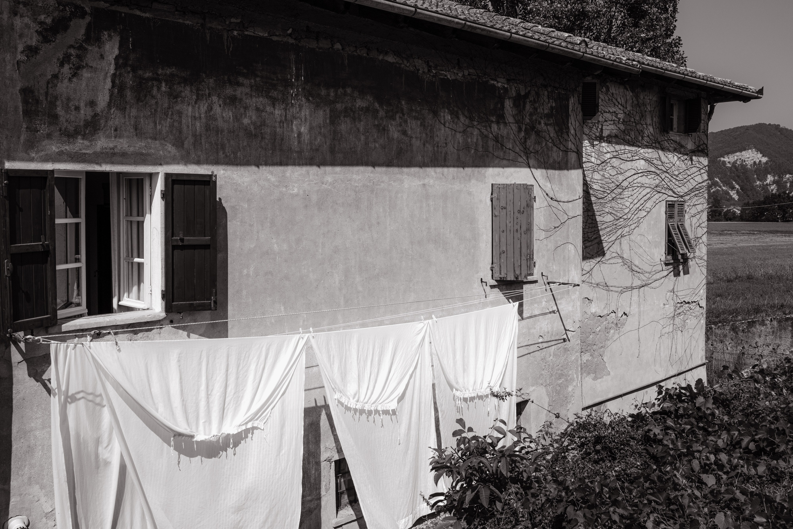 Elegant Destination Wedding Photography in Europe and Middle East. Europe Wedding Photo  — destination wedding photography across Europe and the Middle East