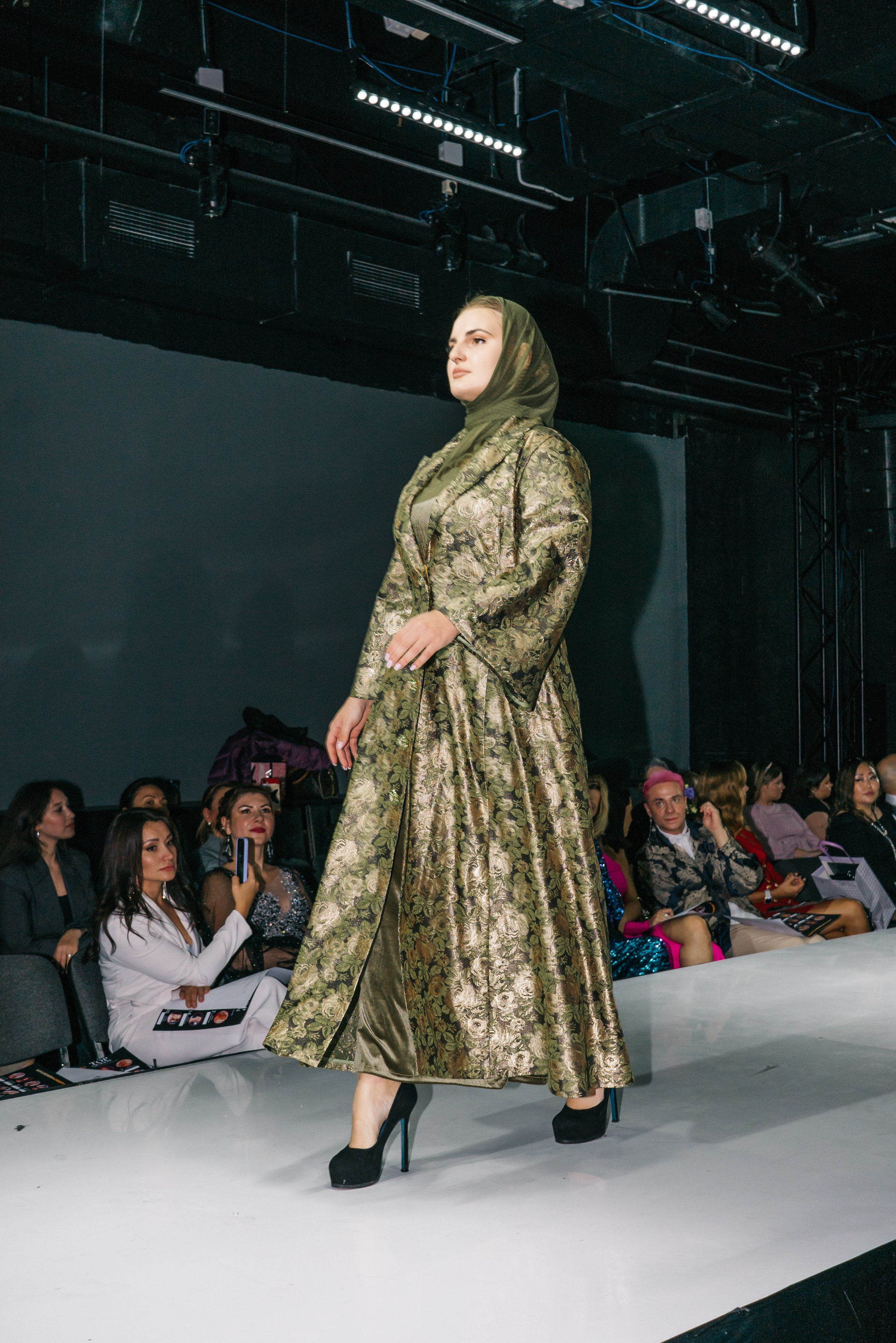 World fashion. Женский фотограф в Москве Анастасия Сидорова