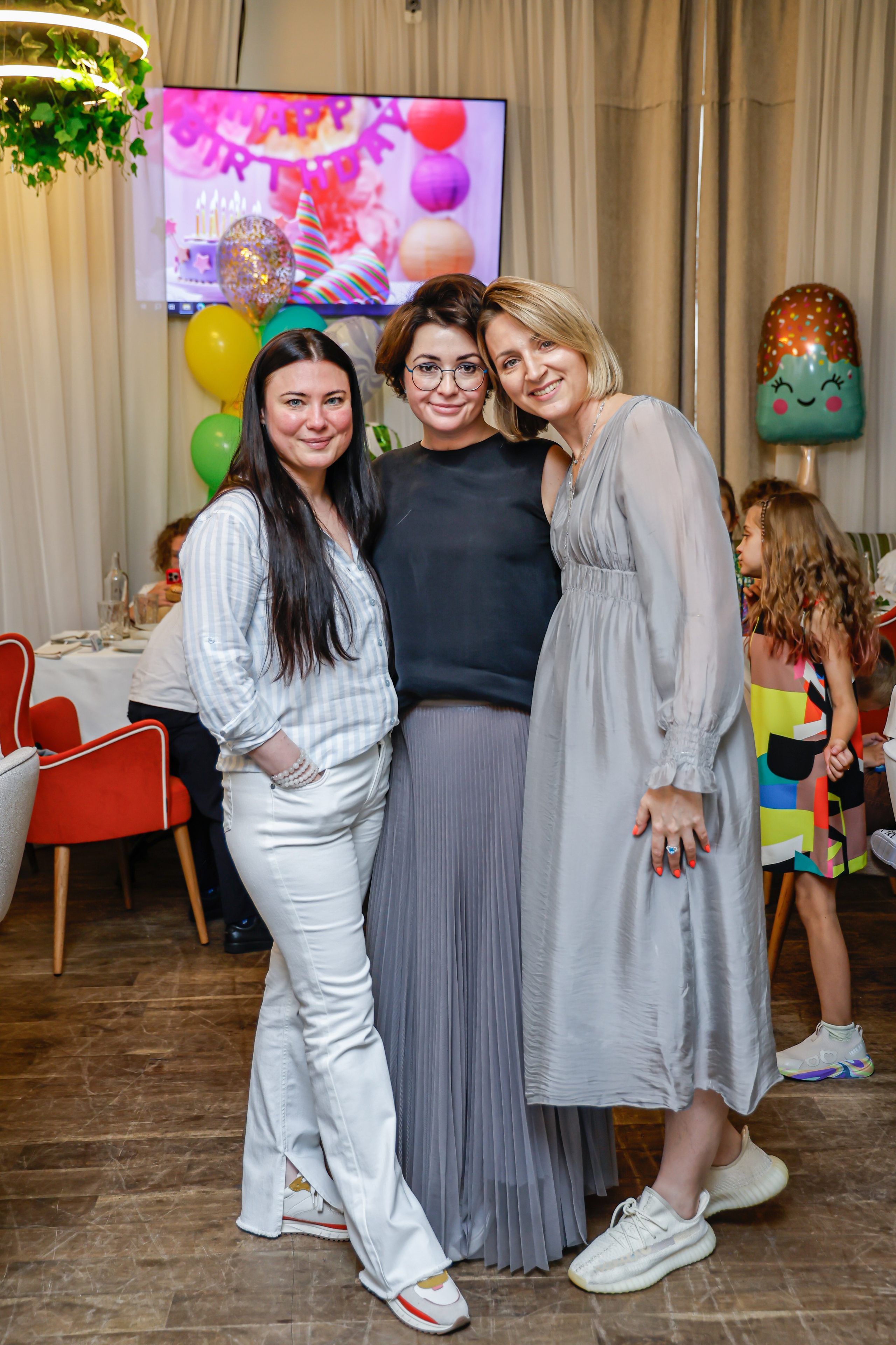 День рождения 27.06. Фотограф-видеограф Евдаева Альвина