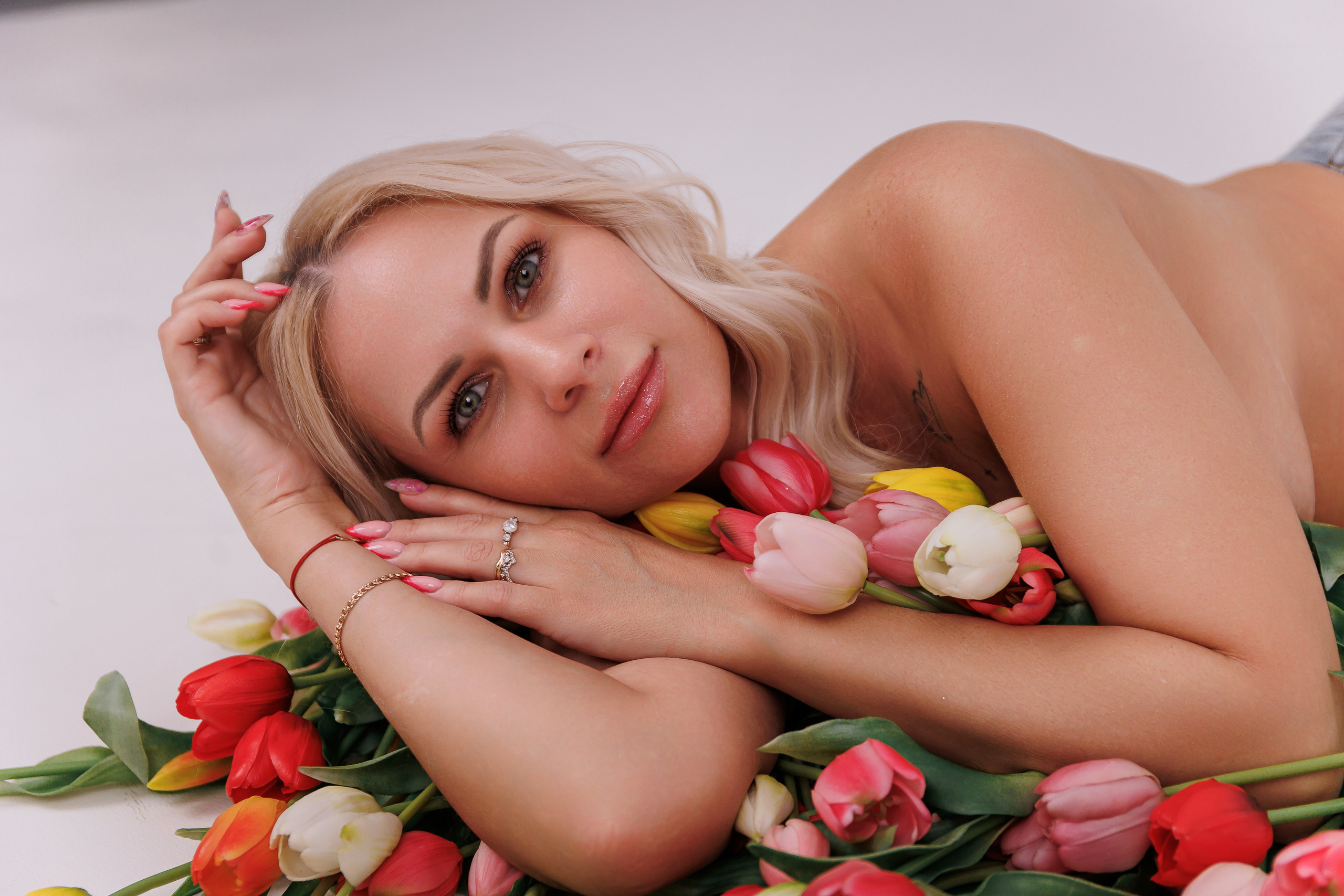 8 марта. Свадебный фотограф в Омске Яна Савина