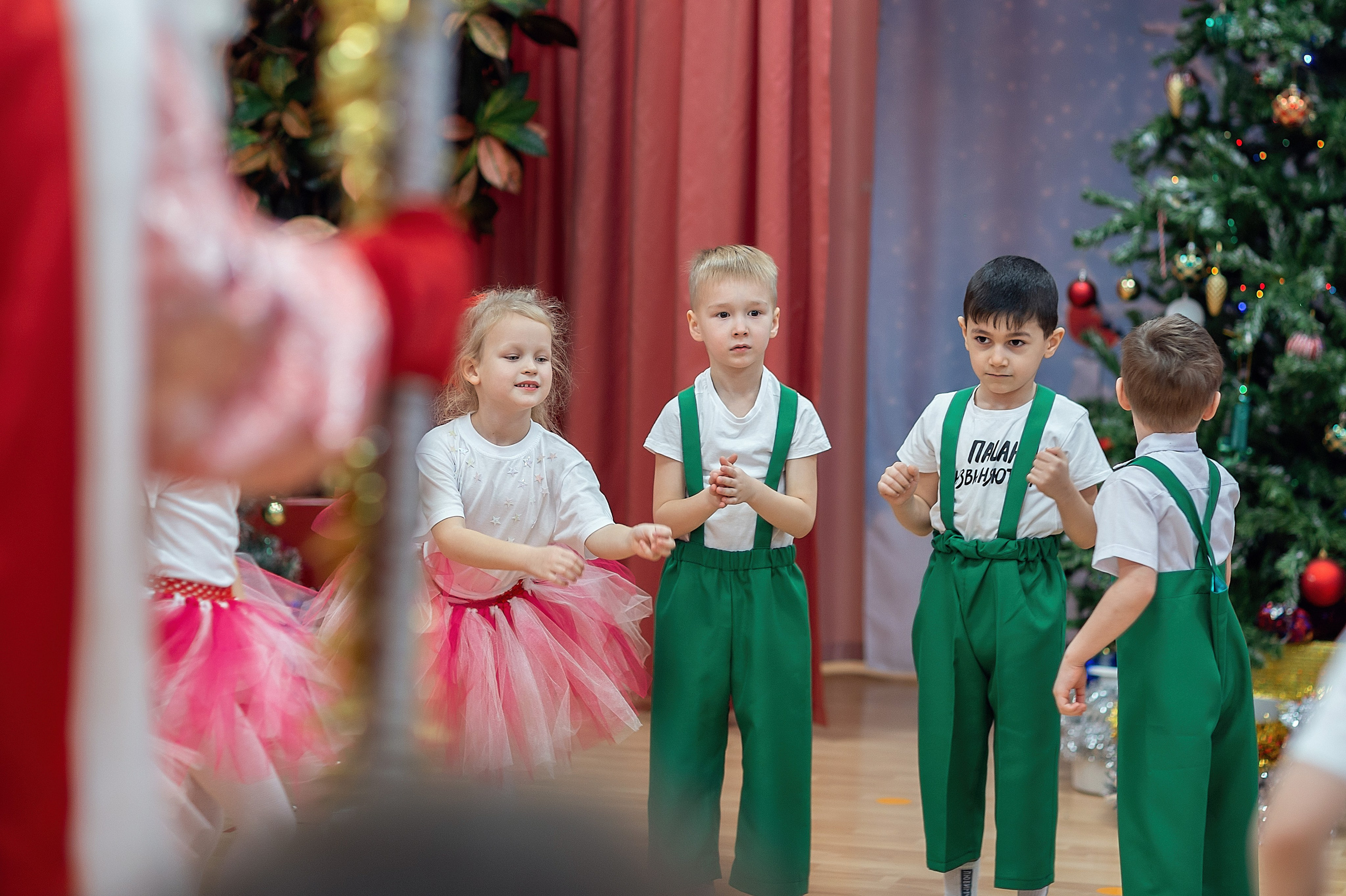 Утренник_"Карамельная фабрика» 2024. Семейный фотограф в Санкт-Петербурге