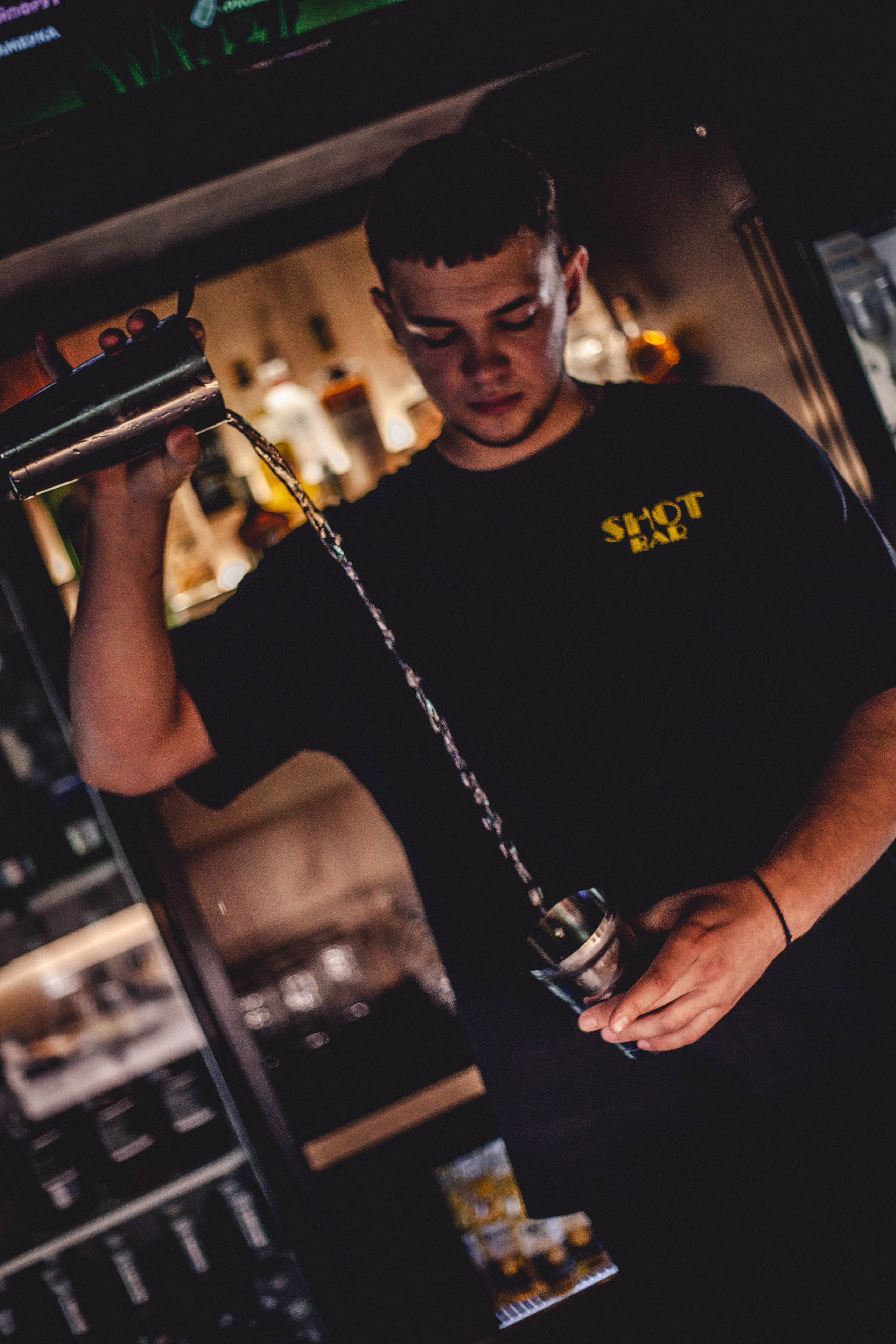 Шот Бар. Уличный фотограф Города N