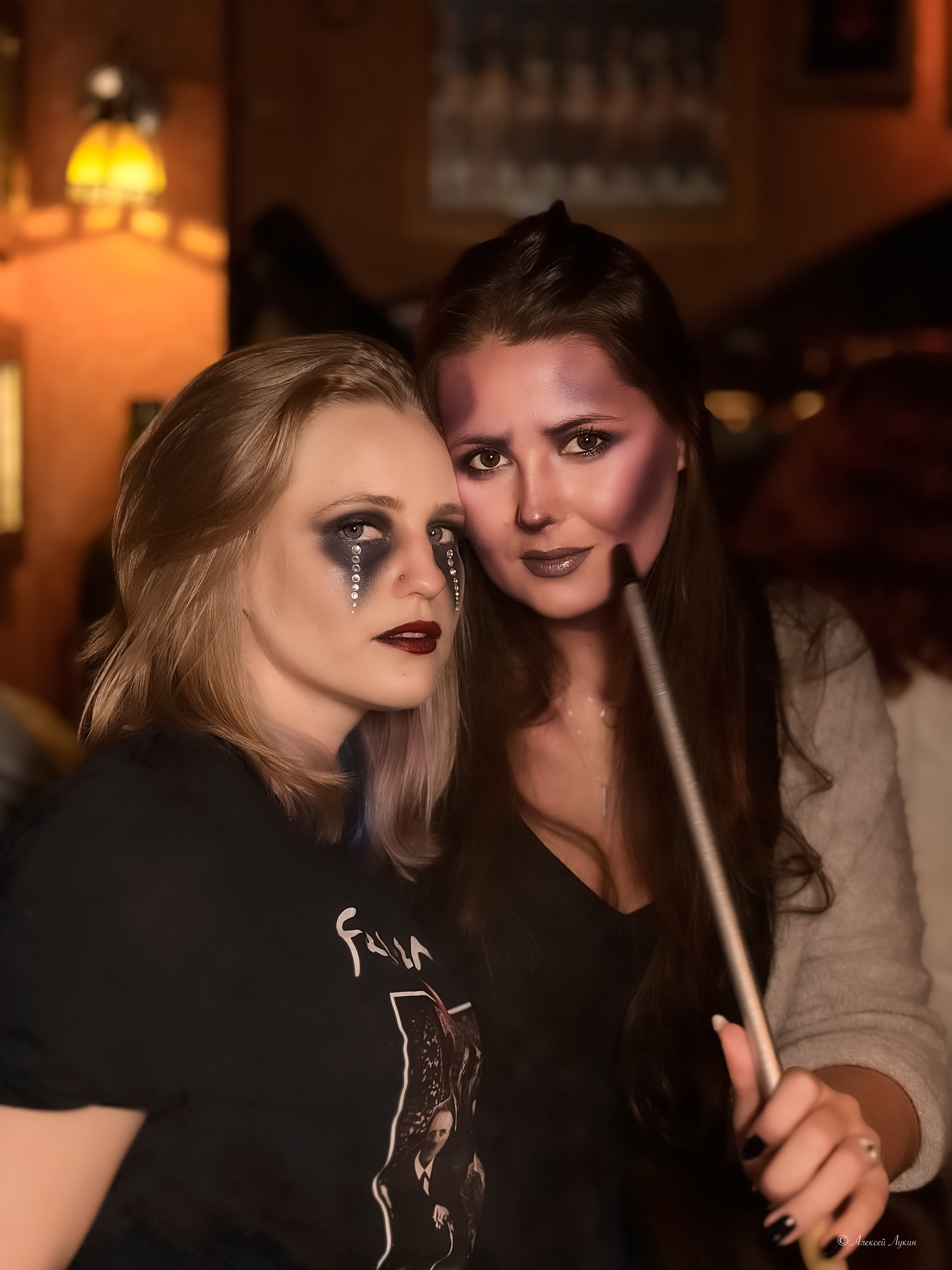 Репортажная фотосъёмка на камеру мобильного телефона.