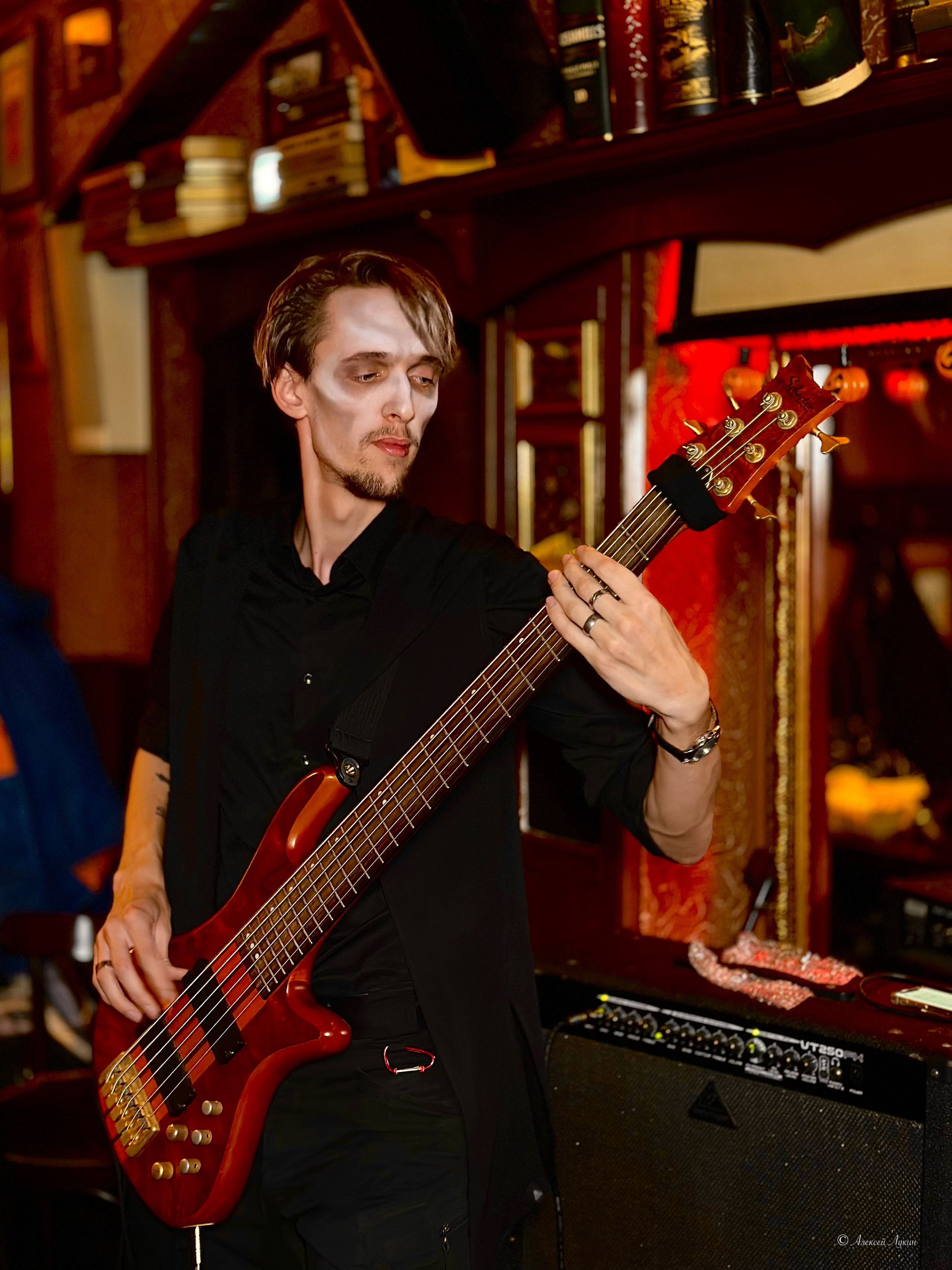 Gildia Pub 29.10.22. Фотограф Алексей Лукин. Свадьба, мероприятие, корпоратив, юбилей, фотосессия, портрет. Фотосъёмка в Санкт-Петербурге. Ретушь фотографий