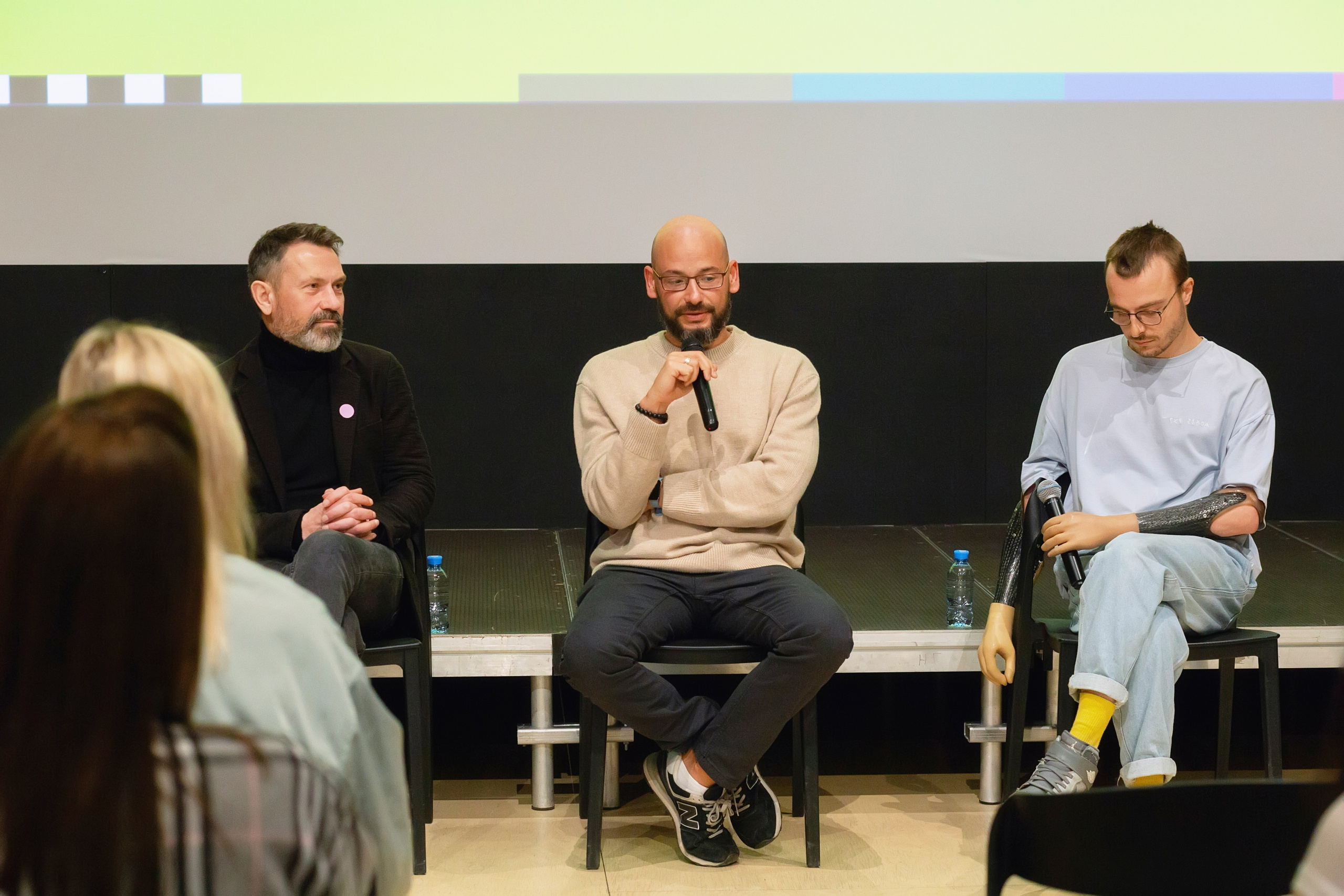 Фотосъемка дискуссии в Новой Голландии СПБ Публичное мероприятие. Портретные фотосессии, контент-съемки, репортаж
