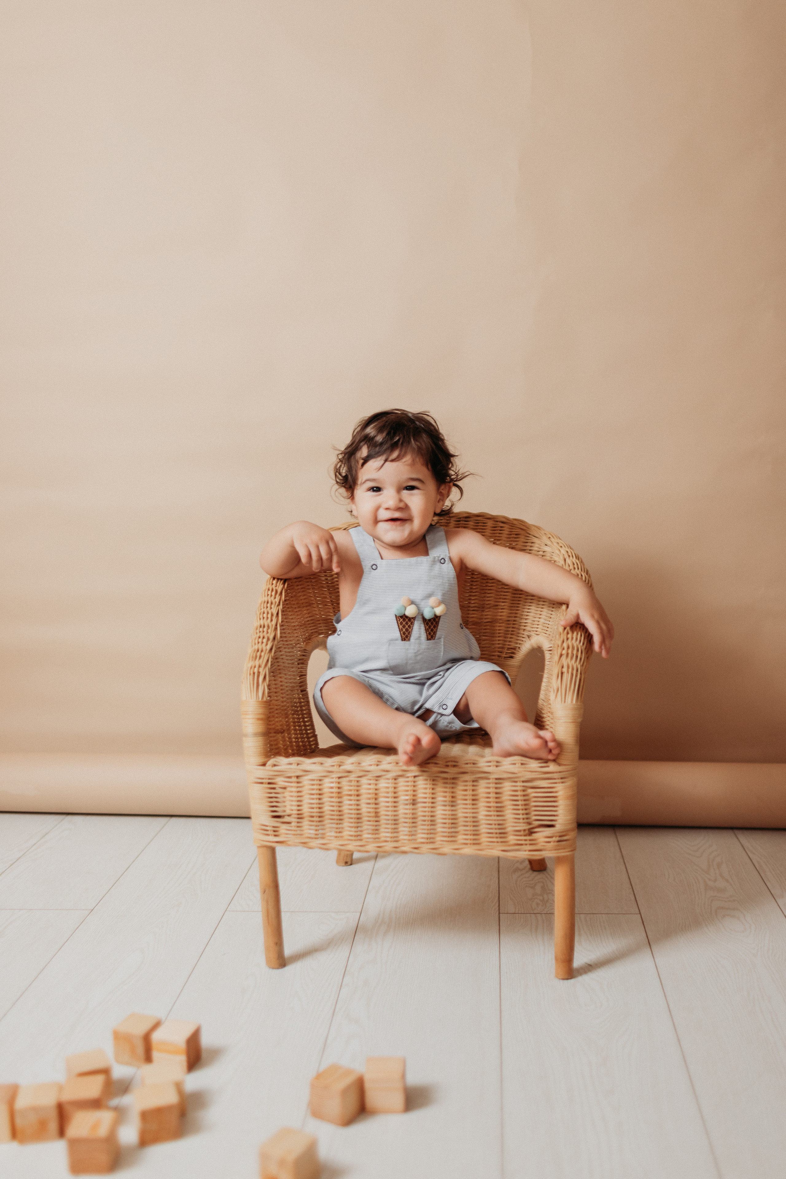 Годовасие первый день рождения малыша. Семейный фотограф в Москве Кристина Маркос