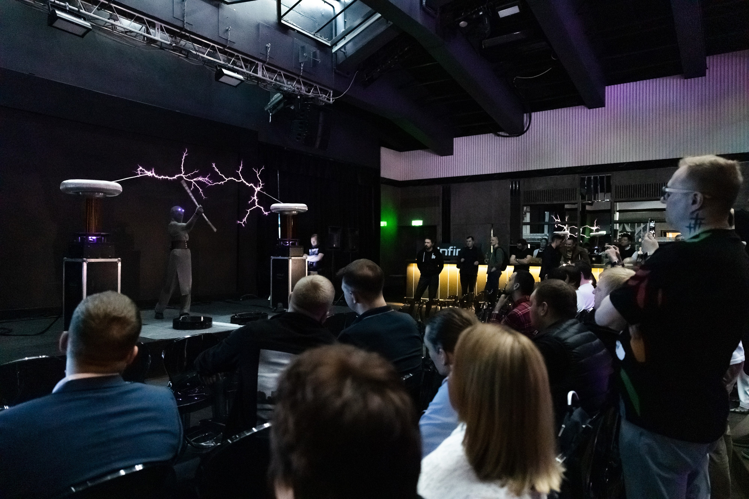 Презентация Infinix. Свадебный репортажный фотограф в Москве