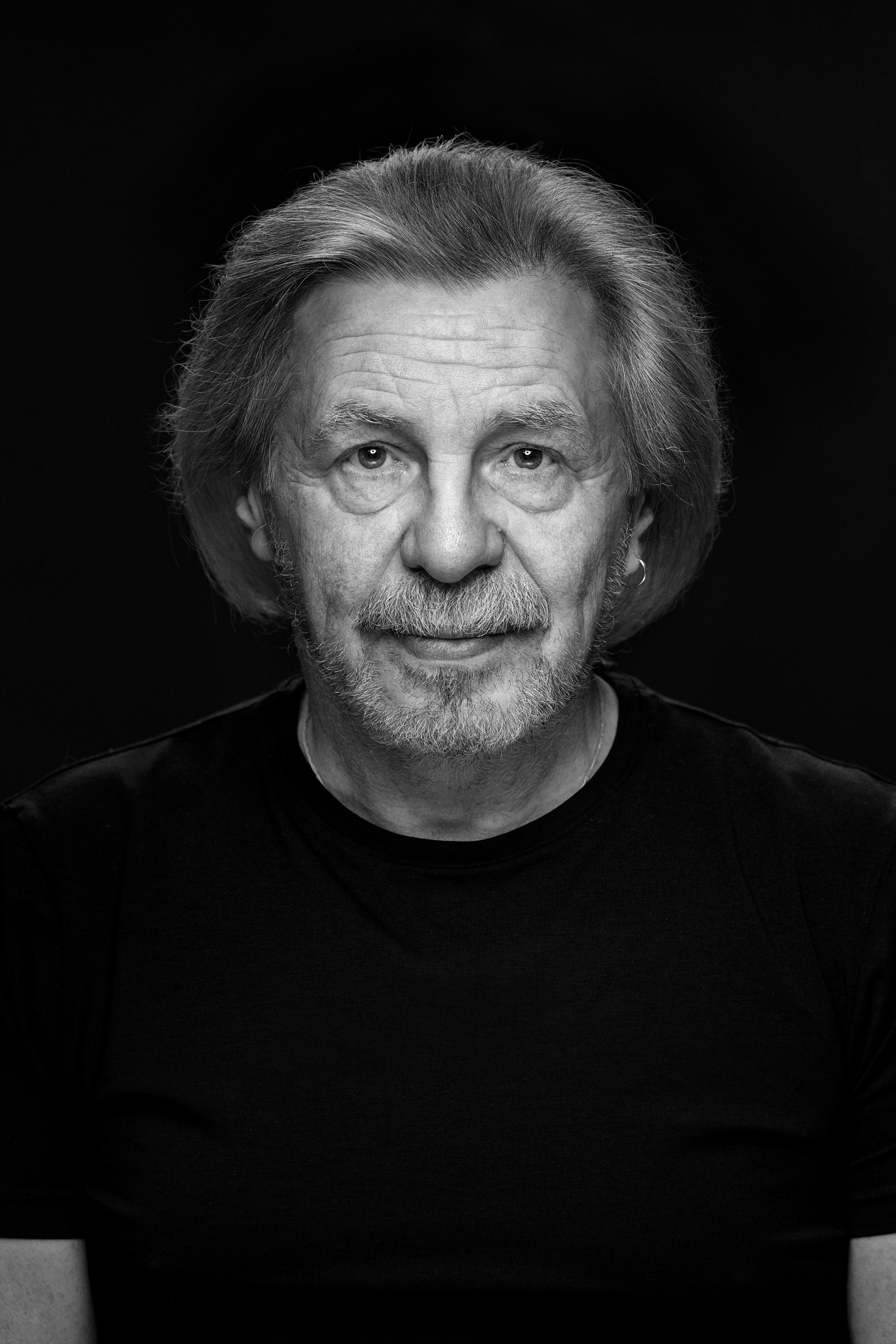 Мужской портрет. Фотограф Валерий Коновалов.