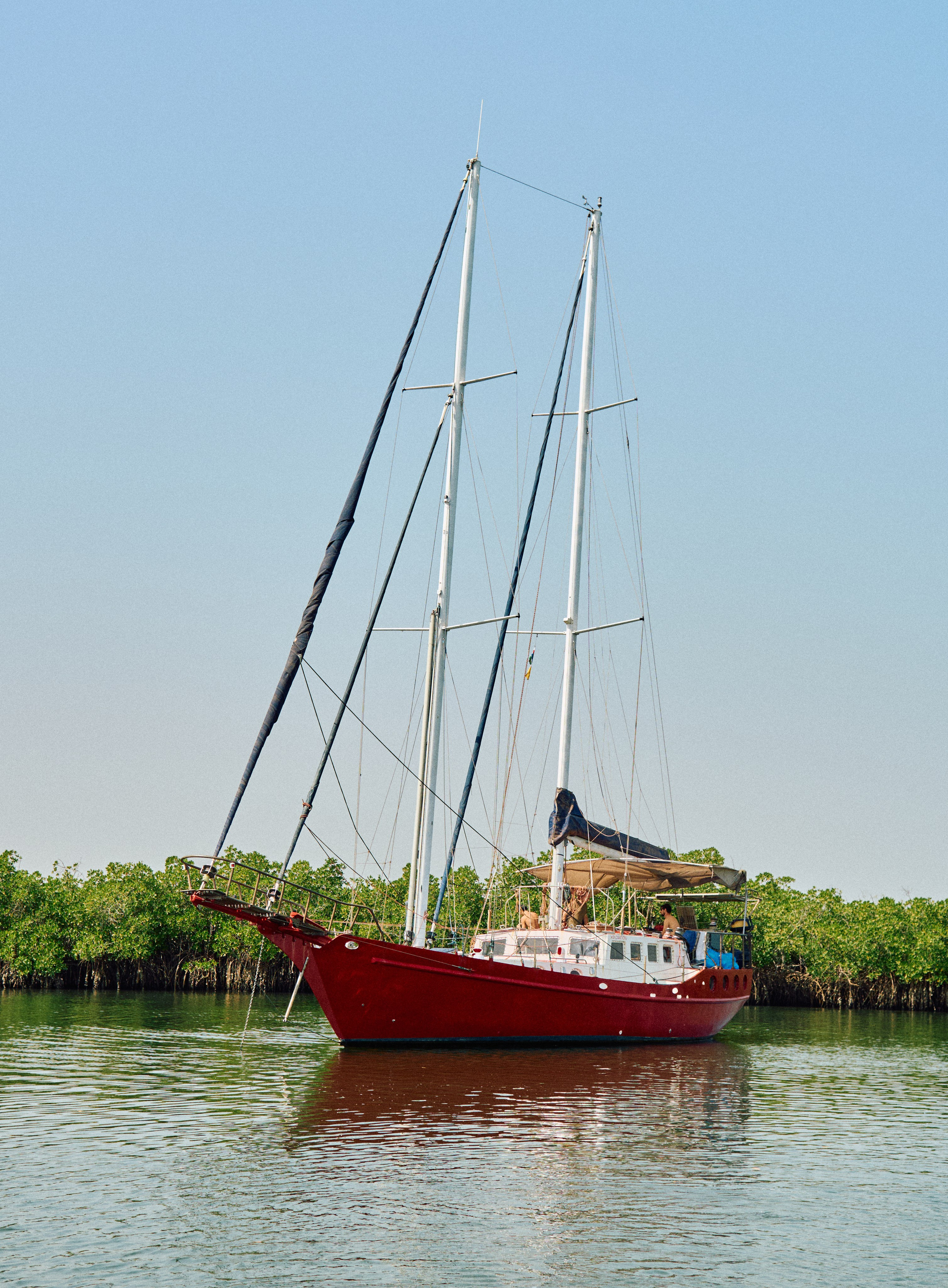 Morocco-Gambia. See the moment and catche. commercial and reportage