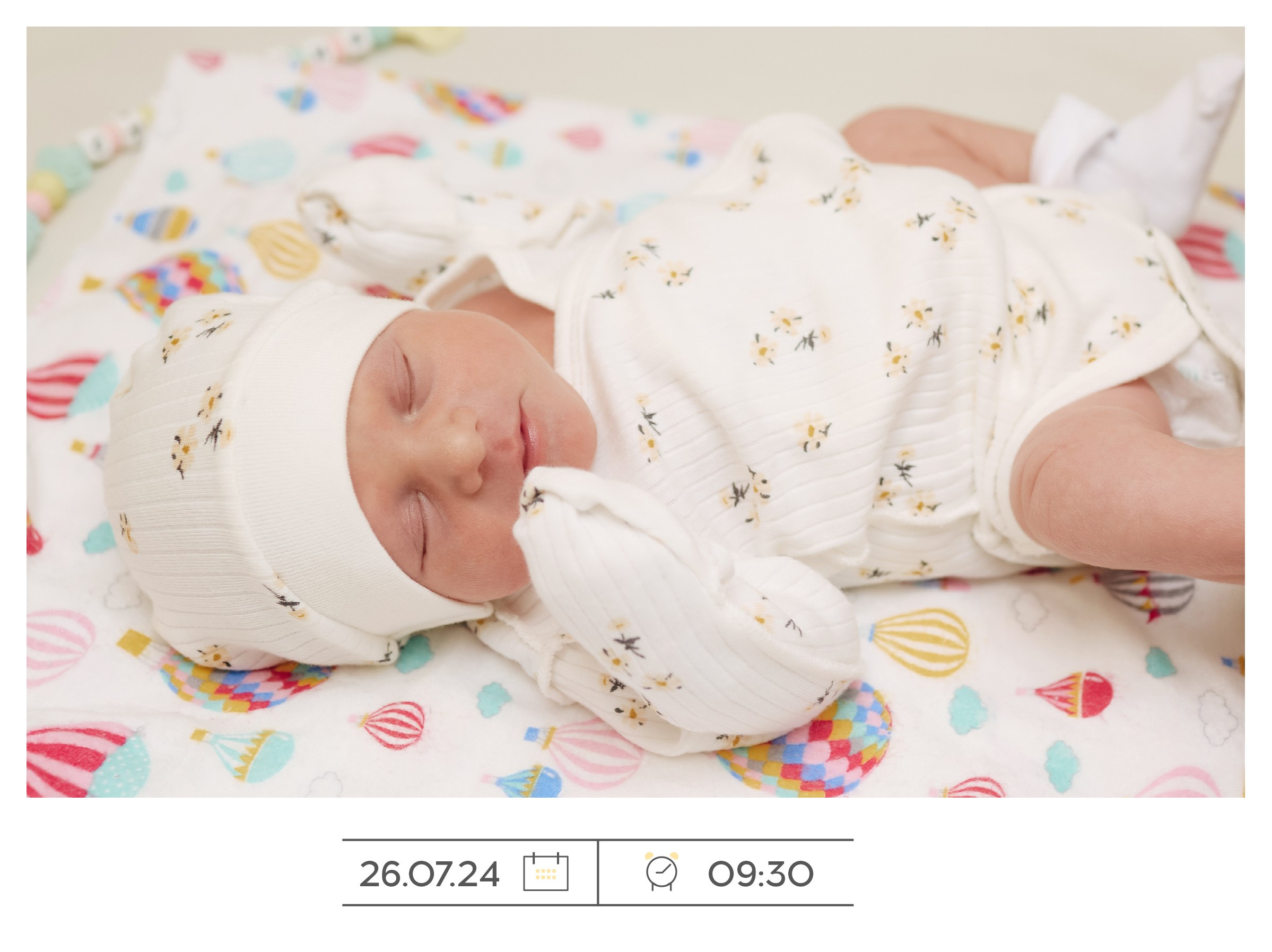 Выписка из роддома. Фотограф Беременности и Новорождённых в Кемерово