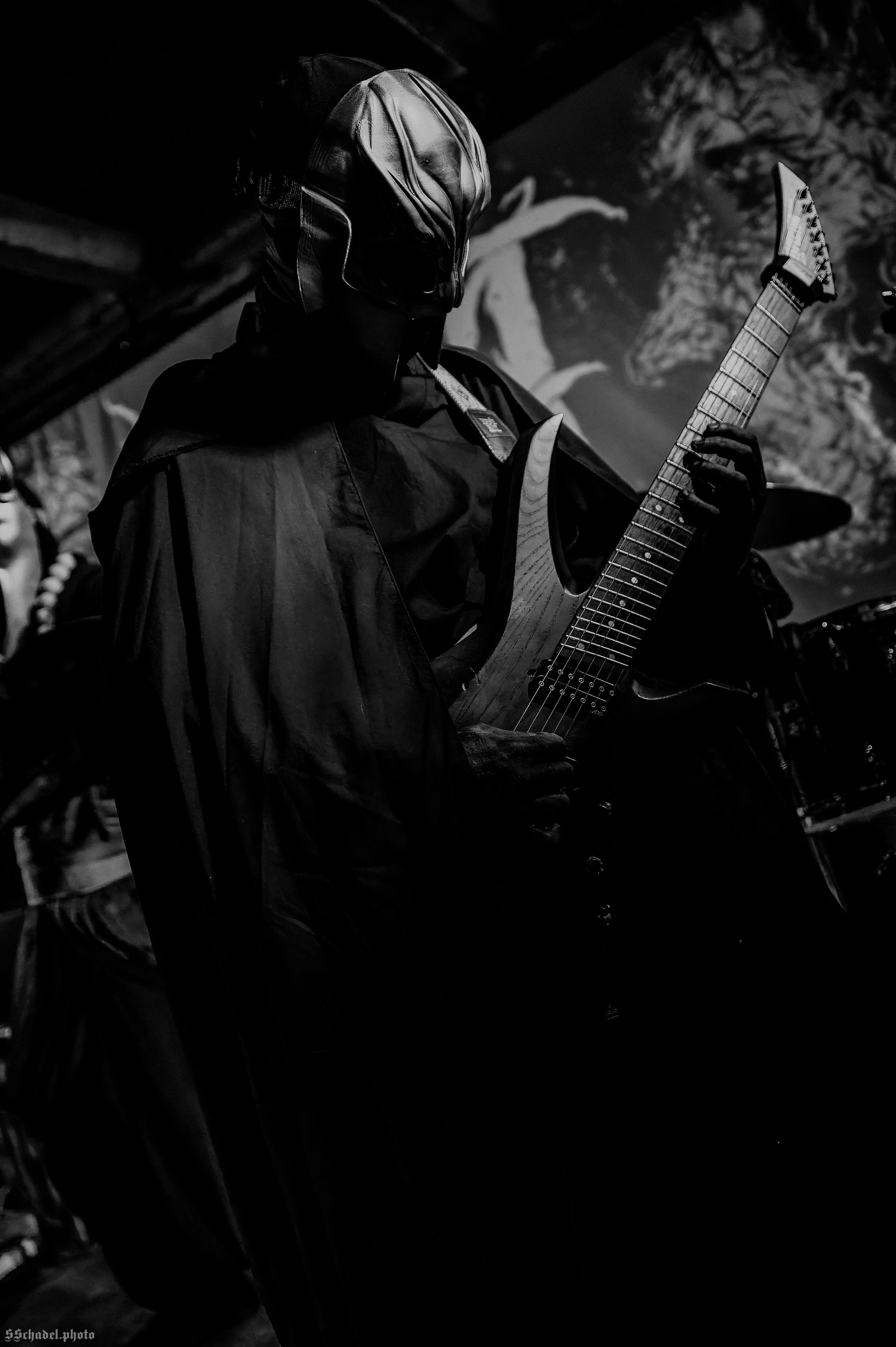 ILLA 21.06.26. We will make everything metal!