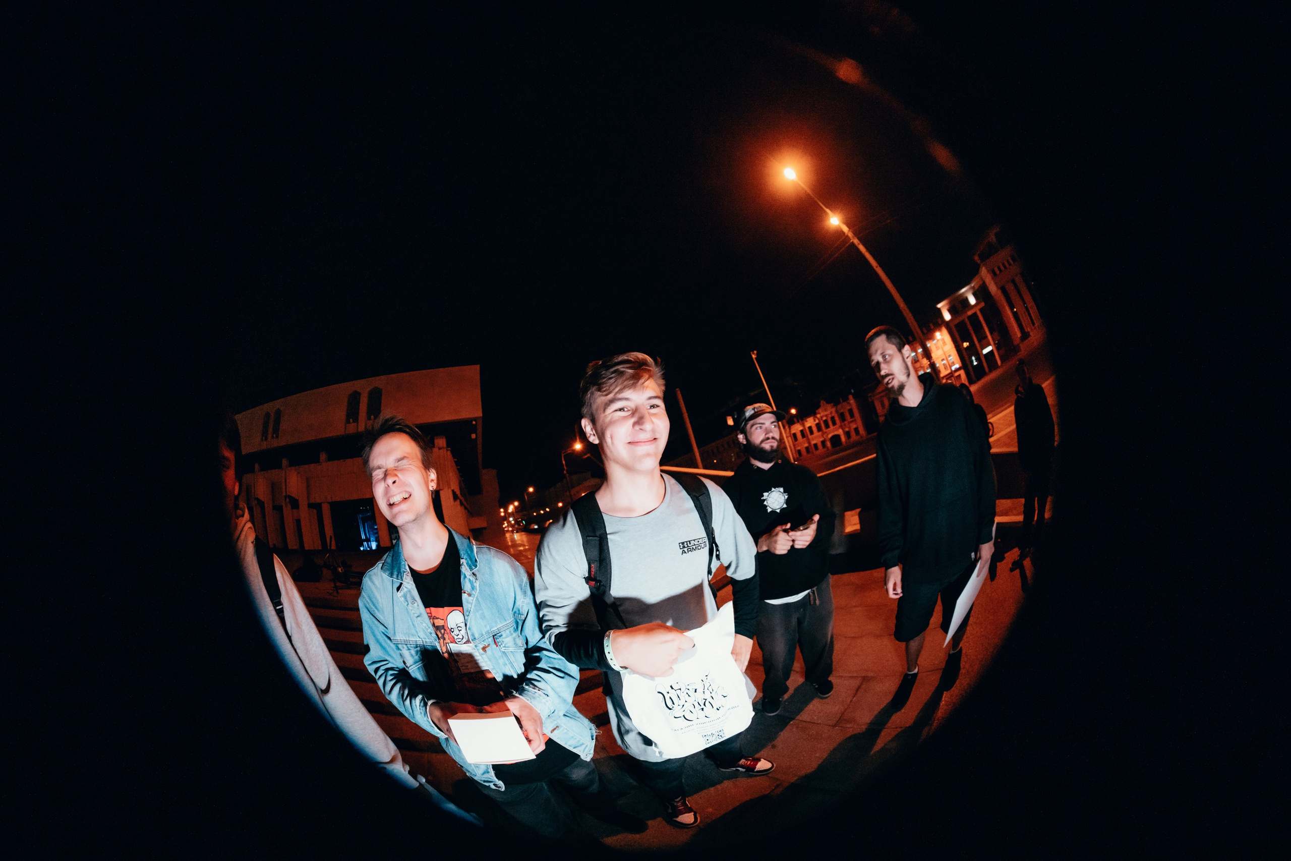 Night ride. Главная