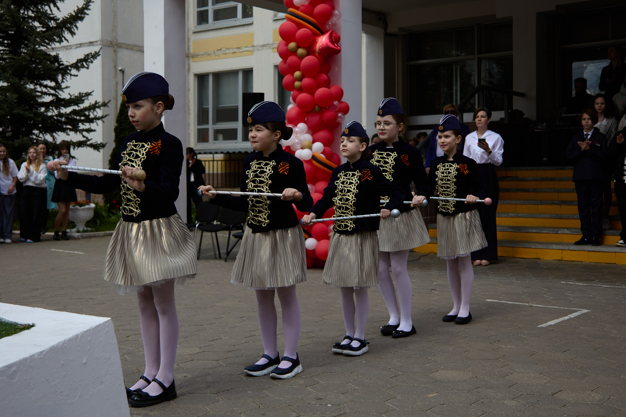 9 мая школа. Фотограф в Москве Илья
