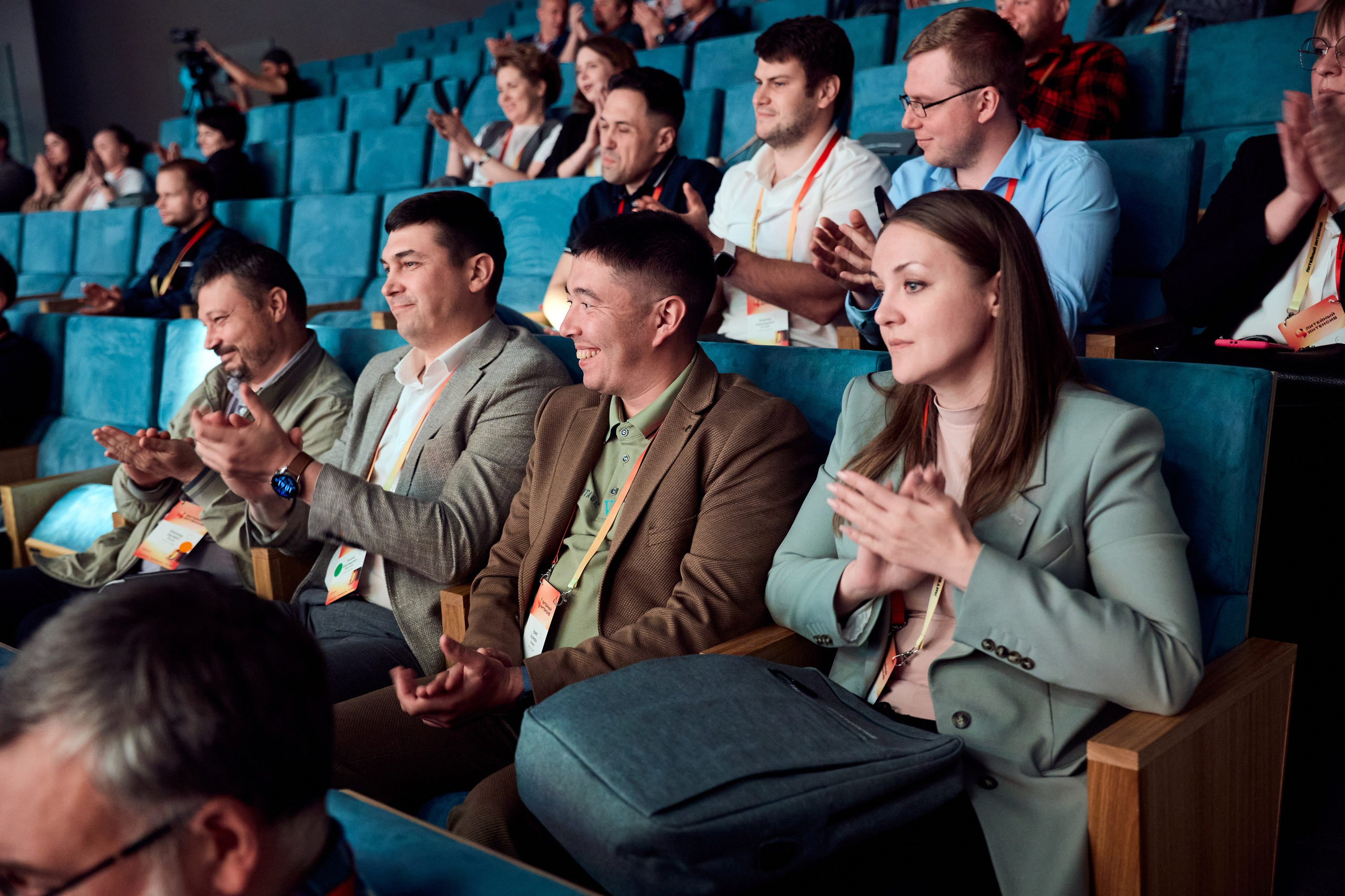 Настроение — взбодрить машиностроение! Литейный интенсив в Бауманке. Татьяна Фомичева. Репортажный и светский фотограф в Москве