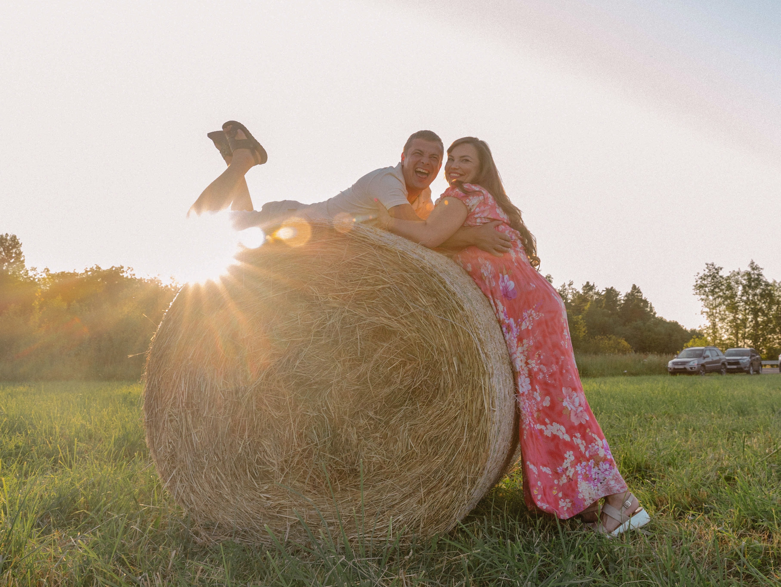 Любовь в поле. Свадебный и семейный фотограф в Карелии