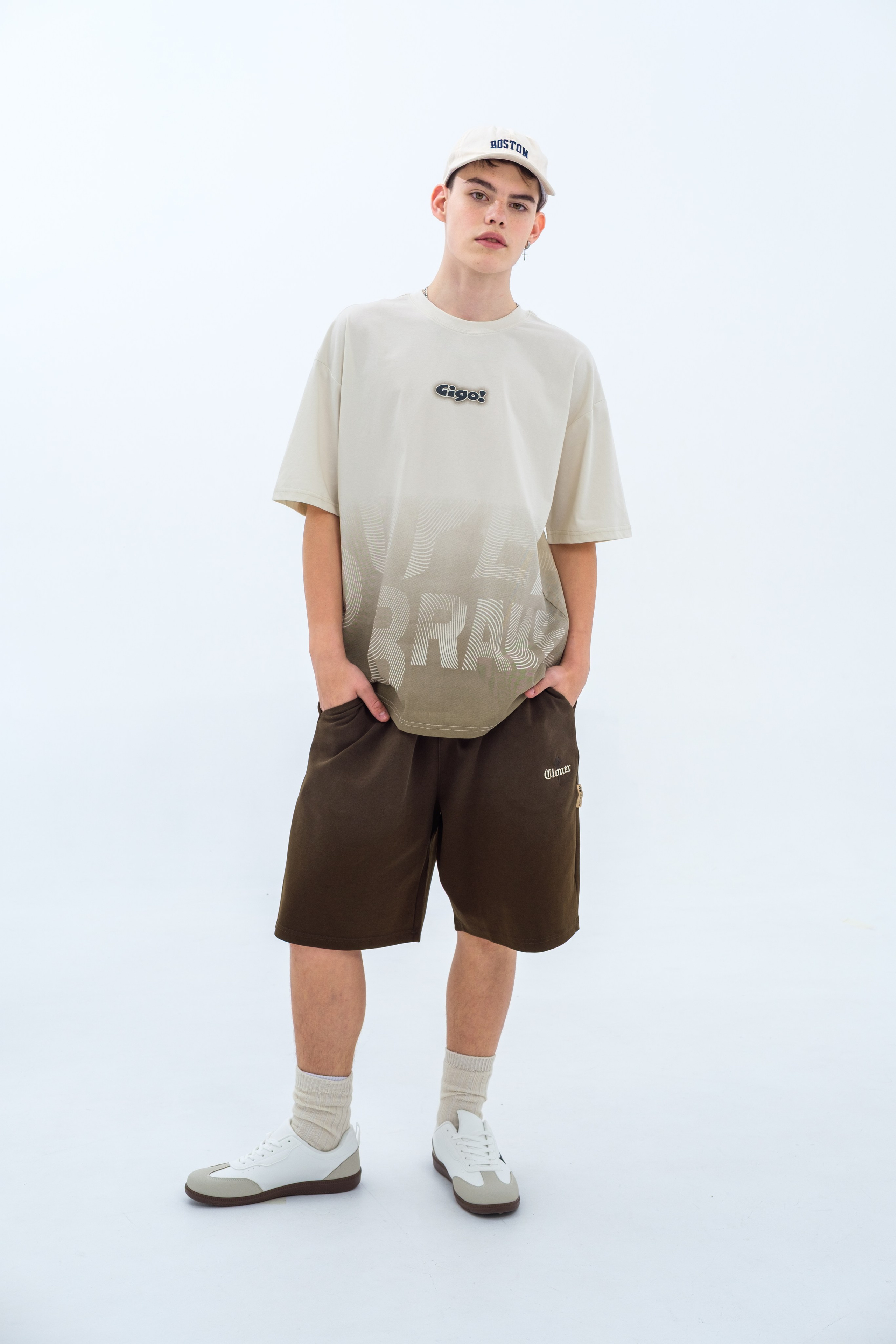 Фотосессия  одежды для маркетплейсов в СПб. Фотосессия для маркетплейсов